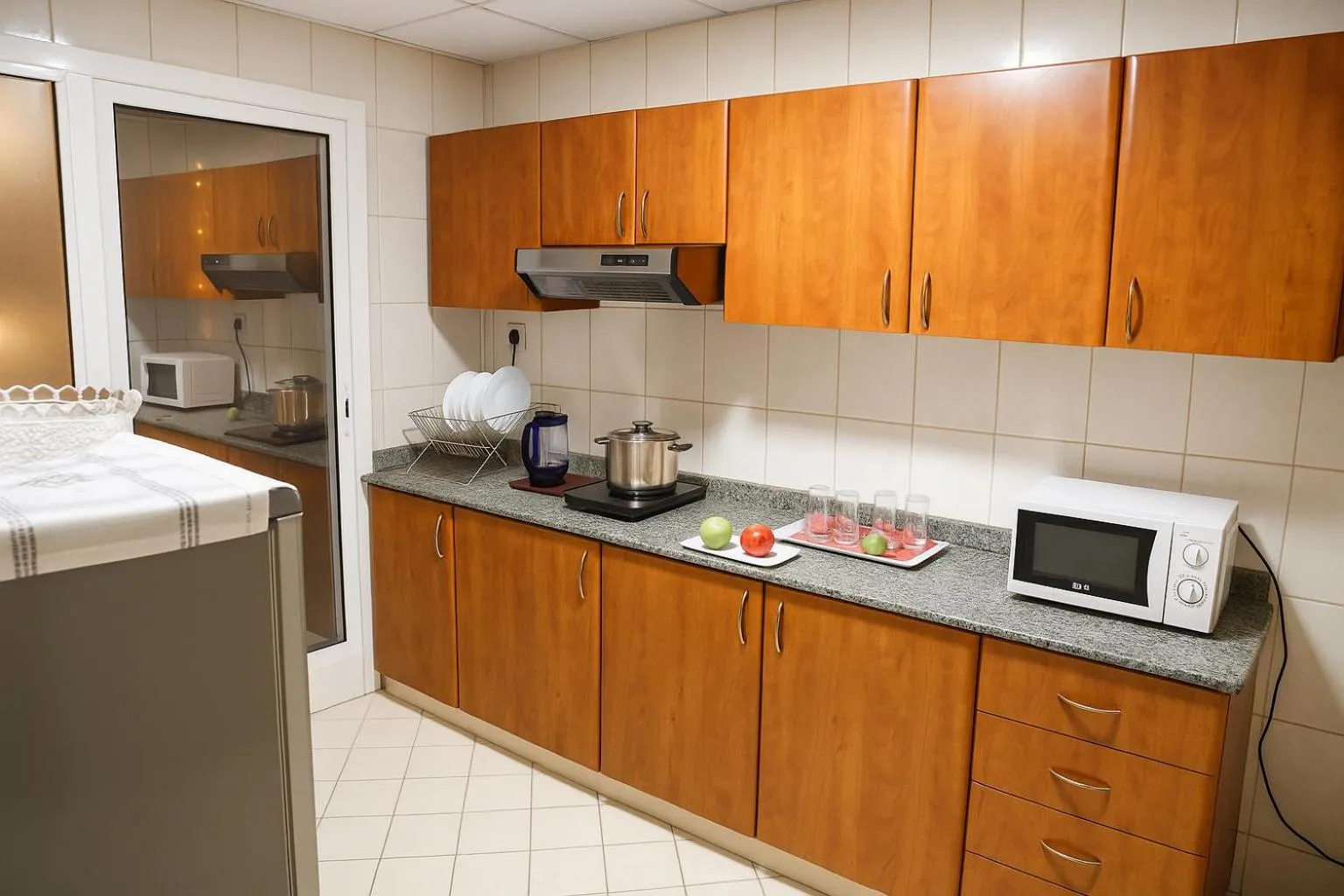 Coffee/tea facilities in Ruwi Hotel Apartments, Sharjah