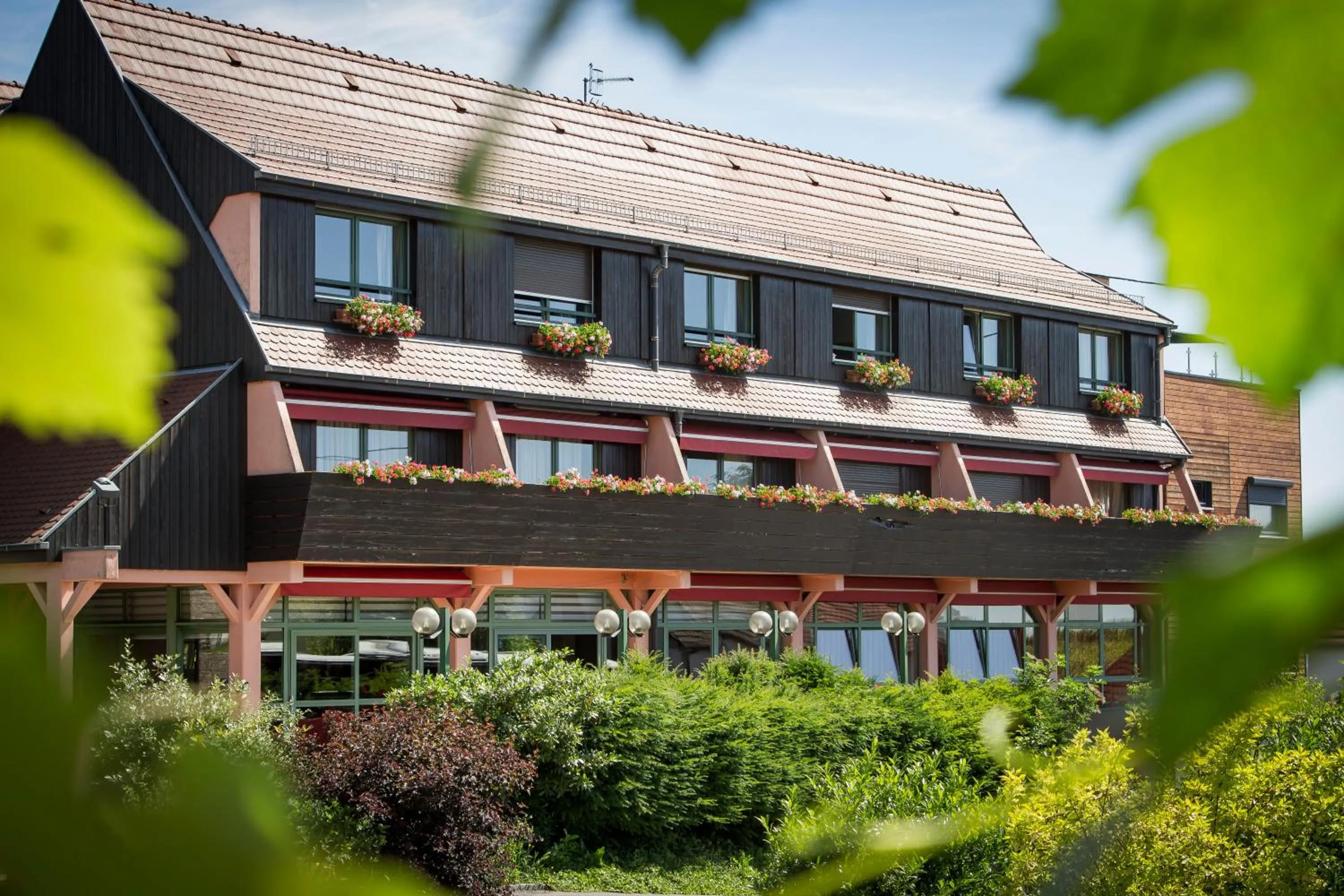 Property building in Hôtel Le Ménestrel