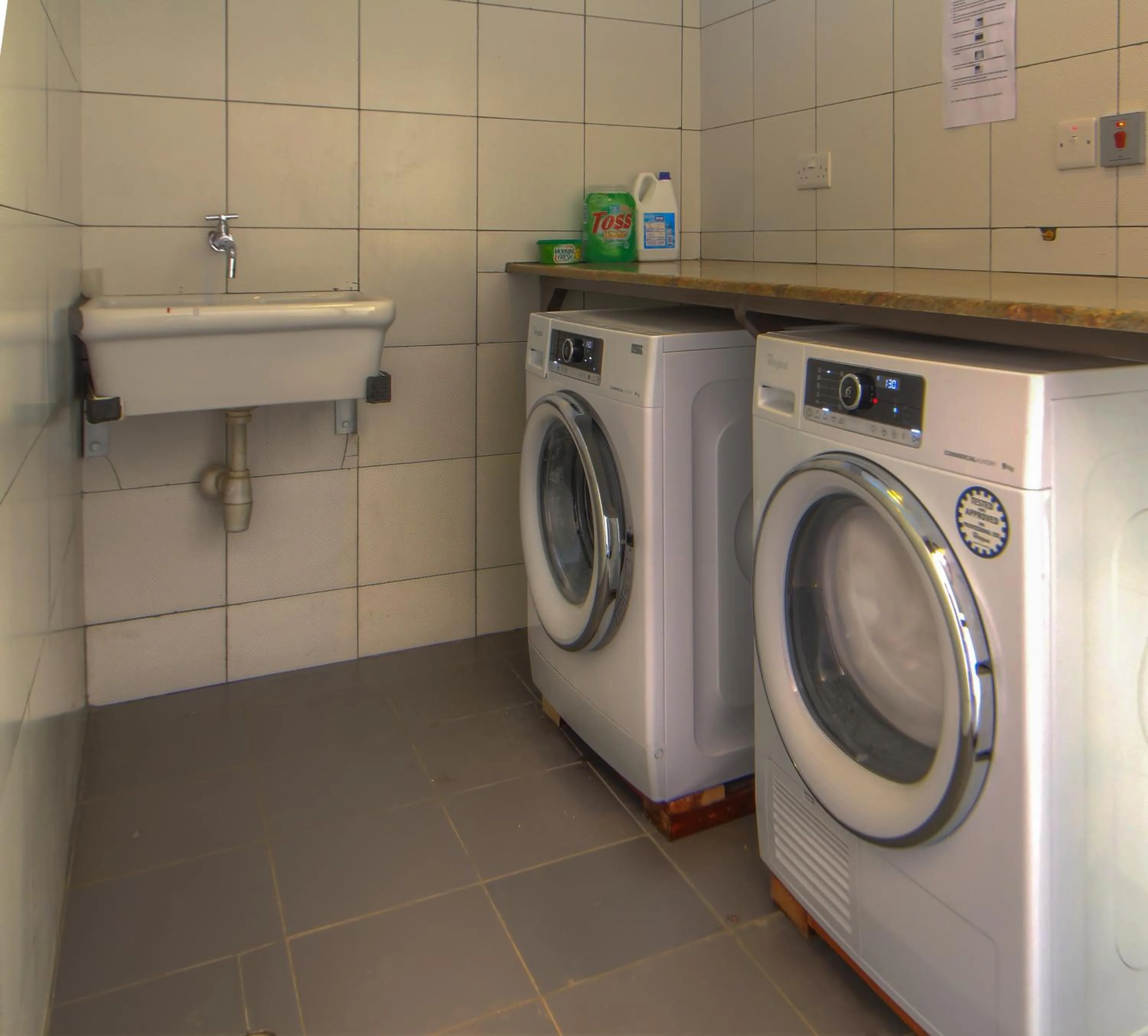 Area and facilities in Highlands Suites Hotel Apartments