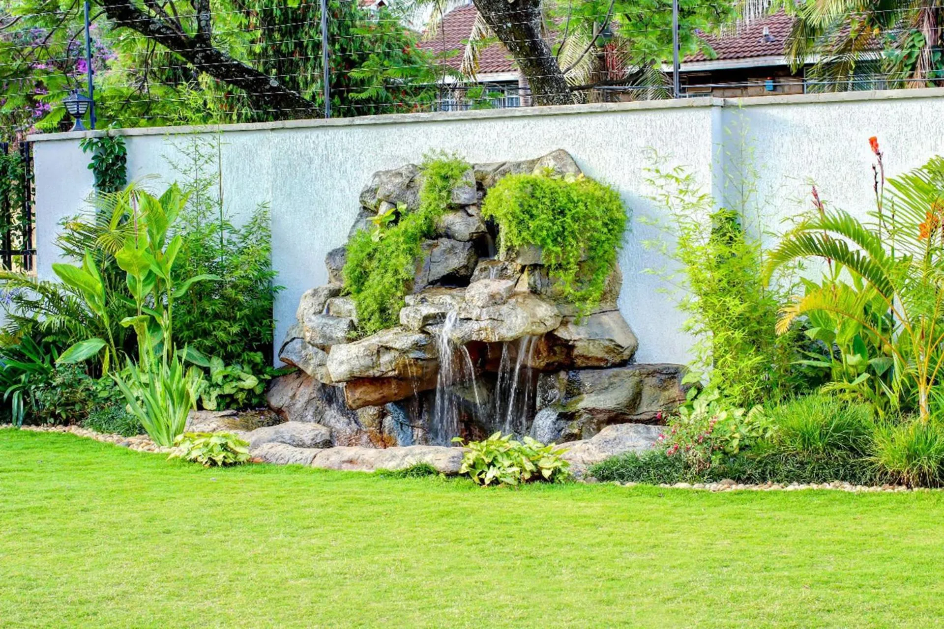 Natural landscape in Highlands Suites Hotel Apartments