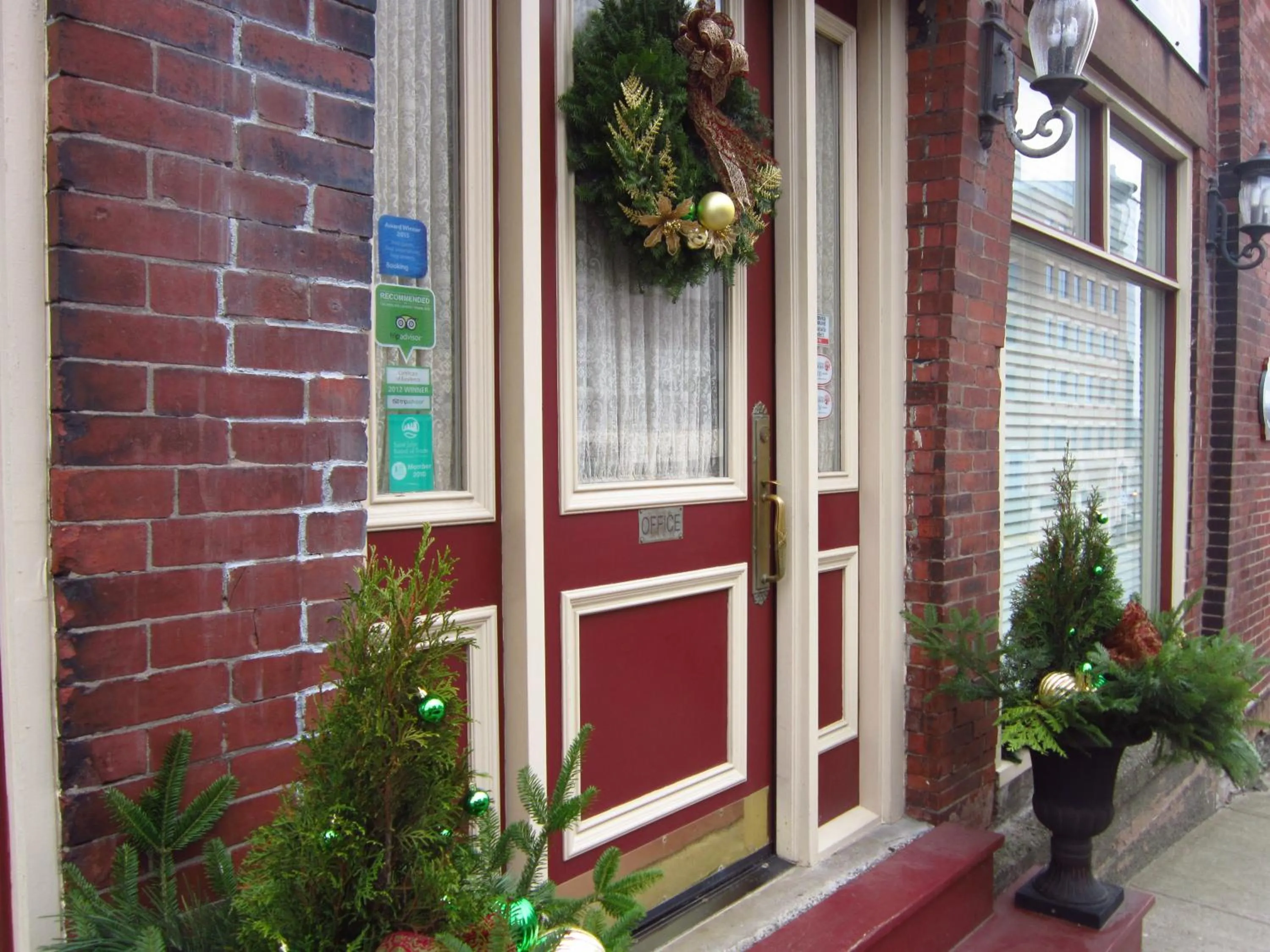 Facade/entrance in Chipman Hill Suites - Union Street