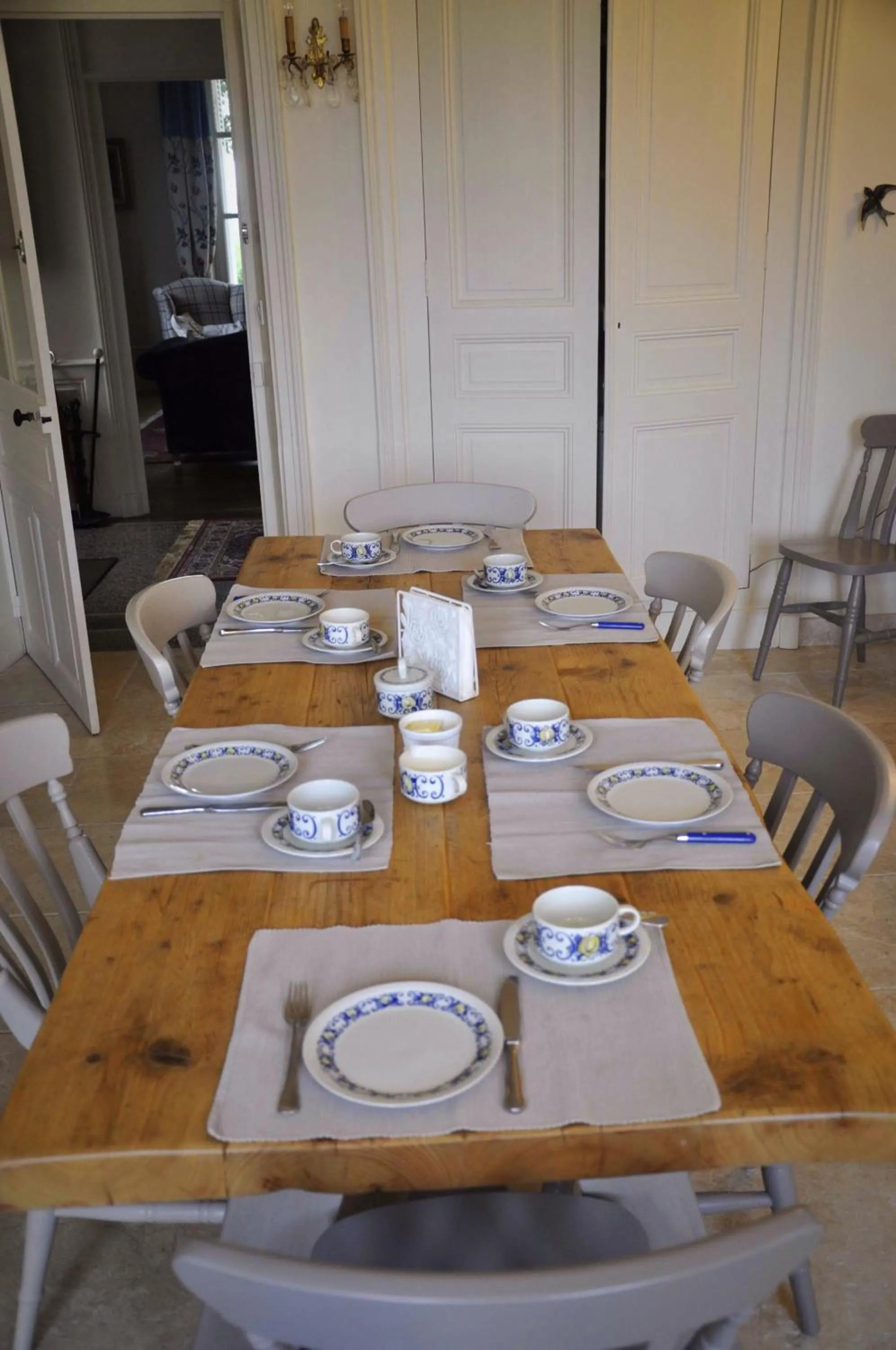 Dining area in Manoir la Rumillette