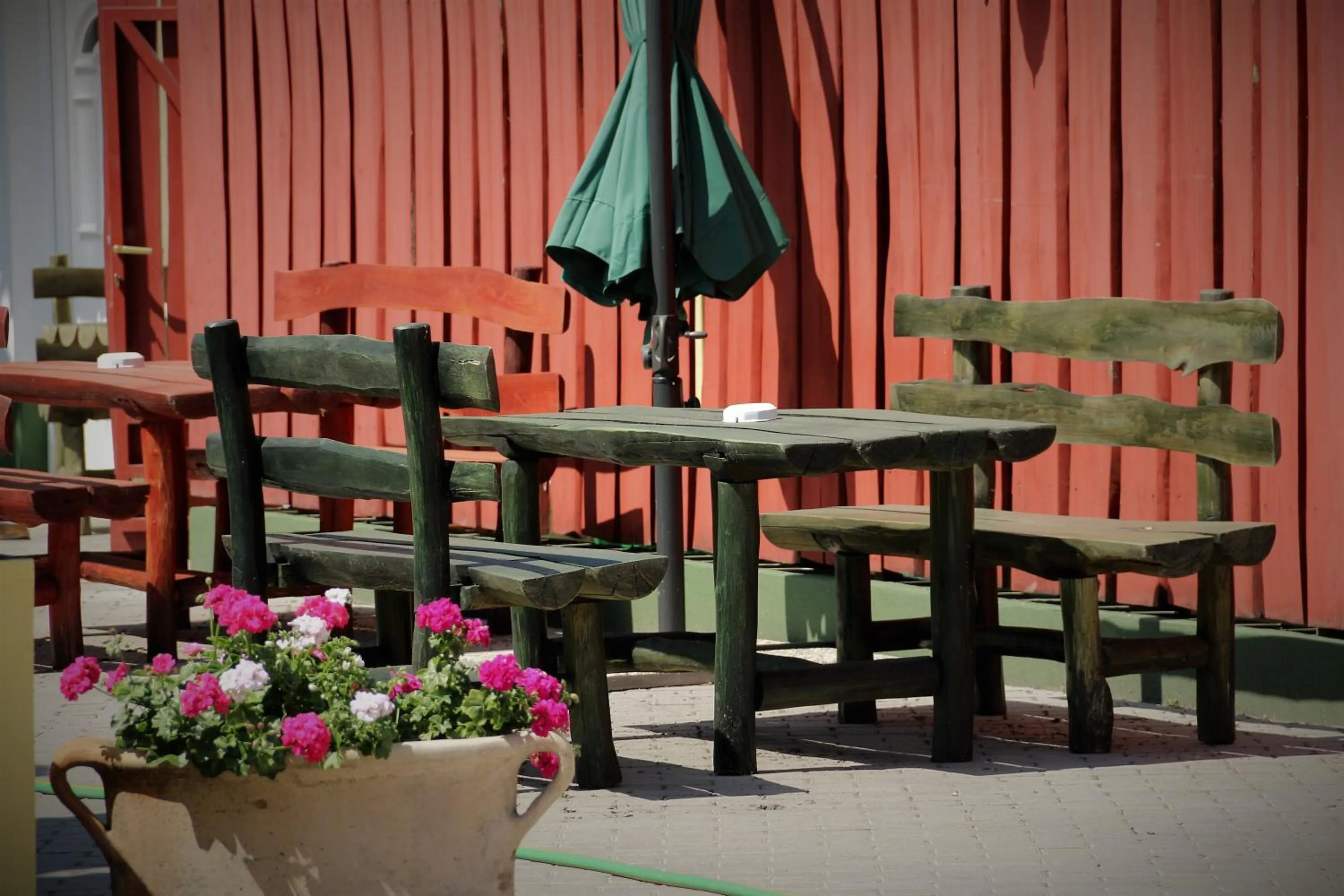 Garden in Halász Airport Panzio
