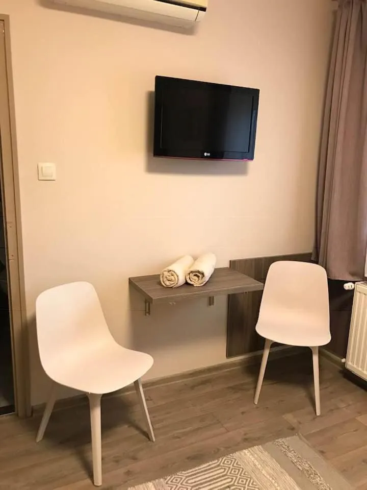 Bedroom in Halász Airport Panzio