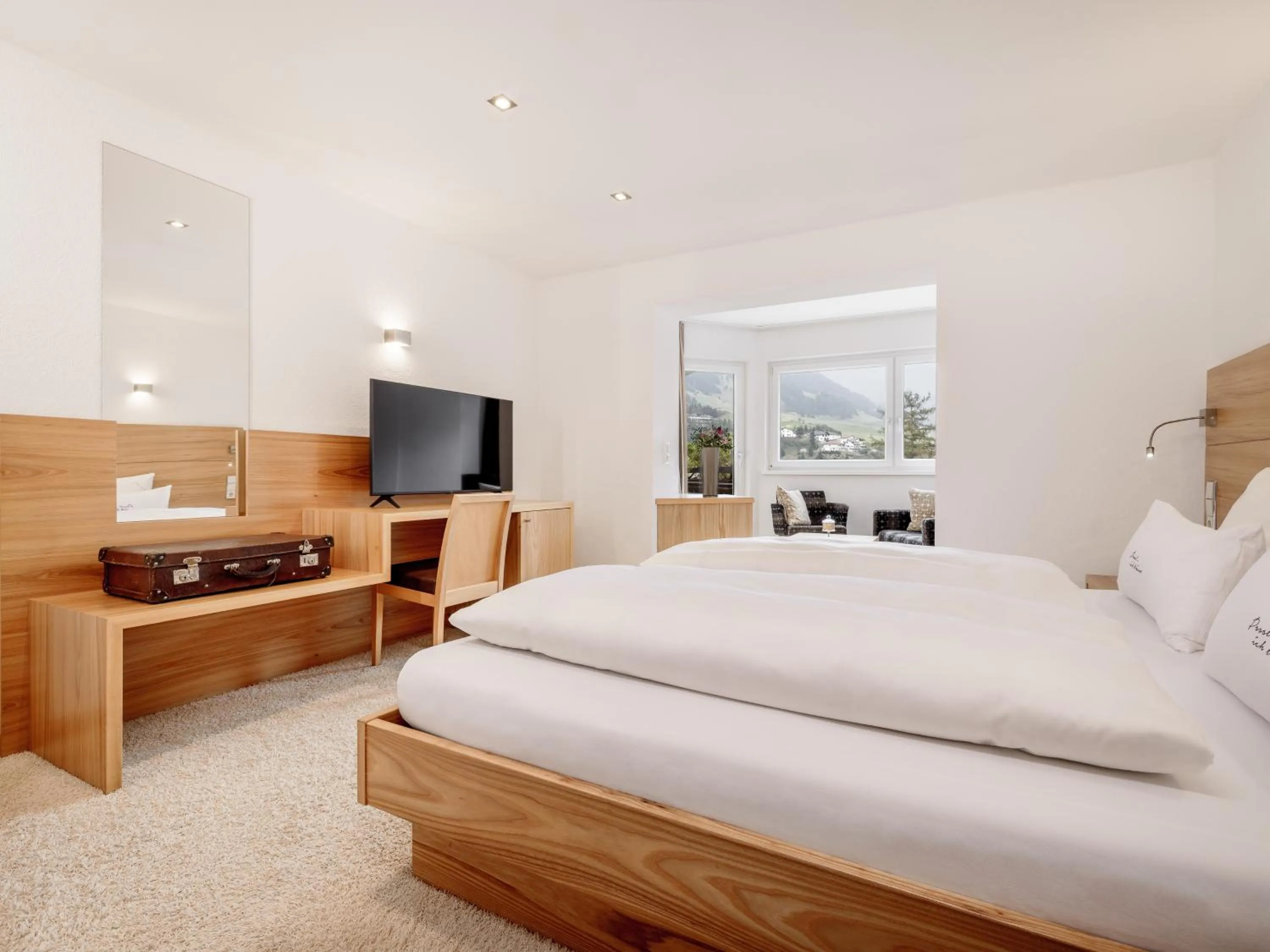 Photo of the whole room, Bed in Alpen-Comfort-Hotel Central