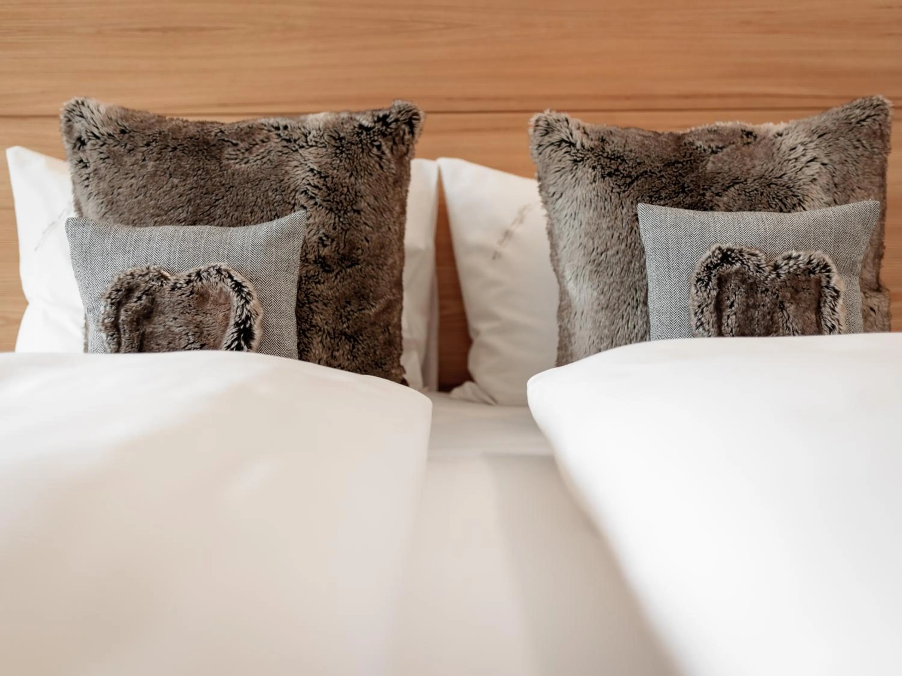 Bed in Alpen-Comfort-Hotel Central