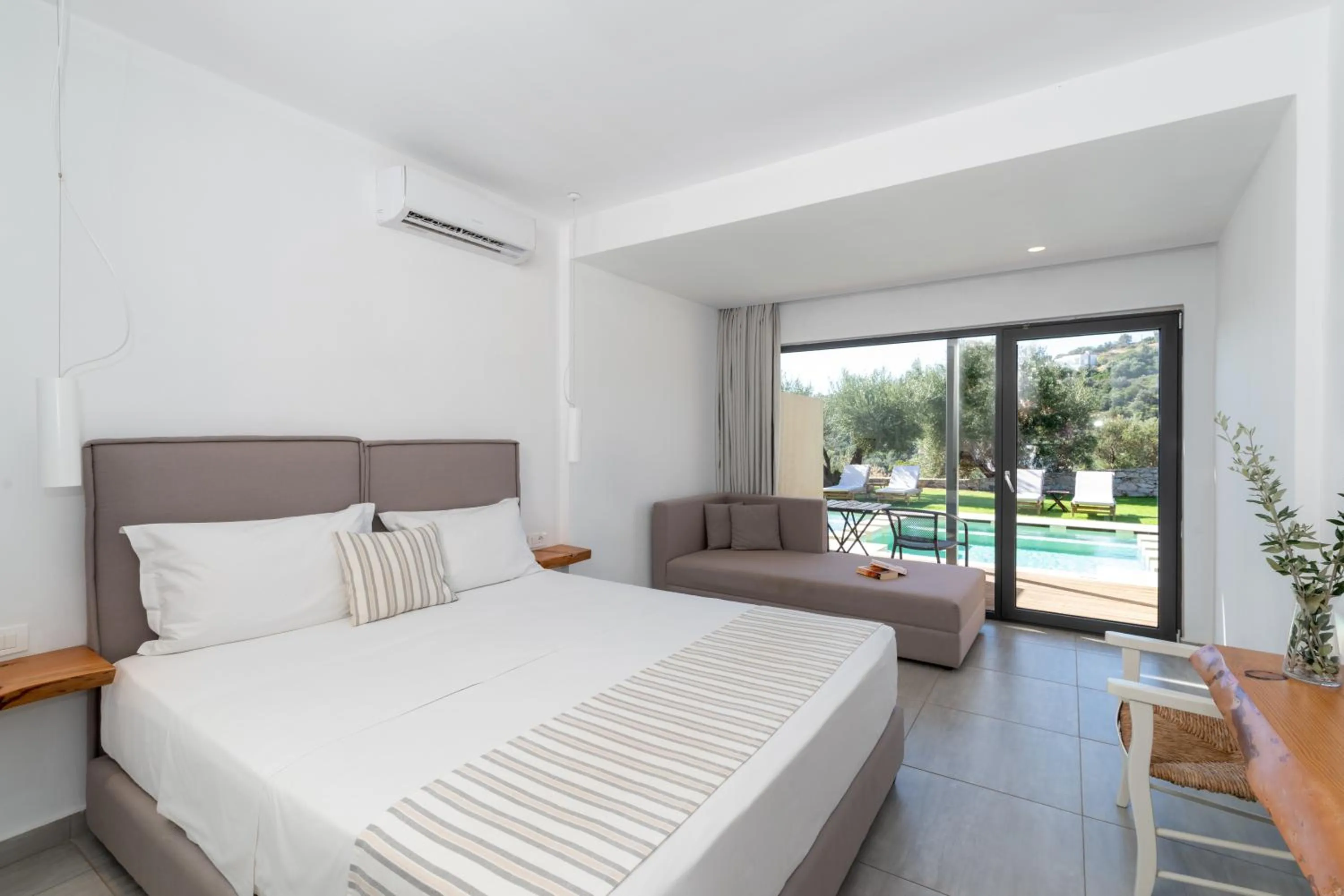 Bed in Meliti Hotel (Adults Only)