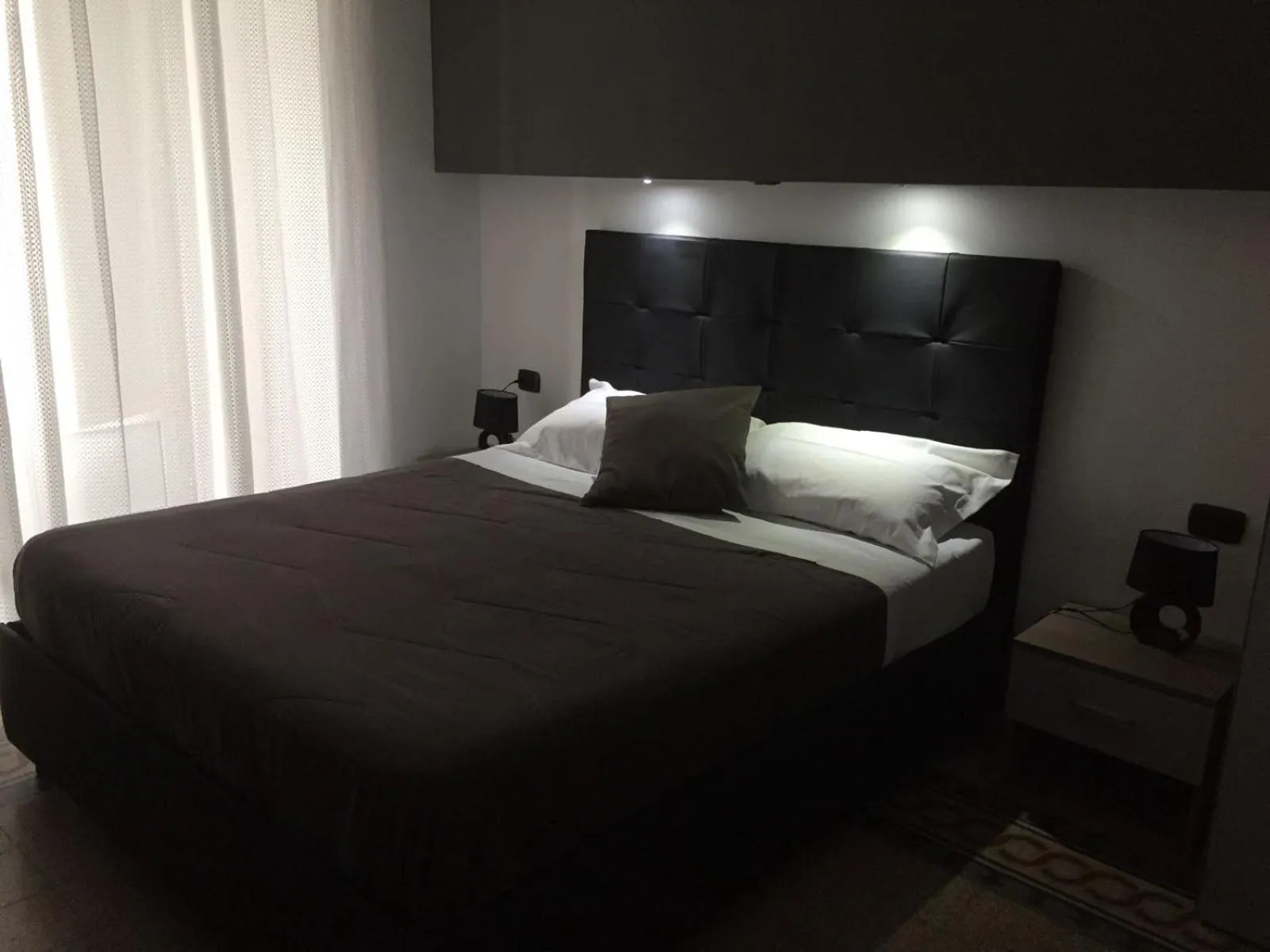 Bed in MB95 - Mezzocannone Luxurious Bed&Breakfast