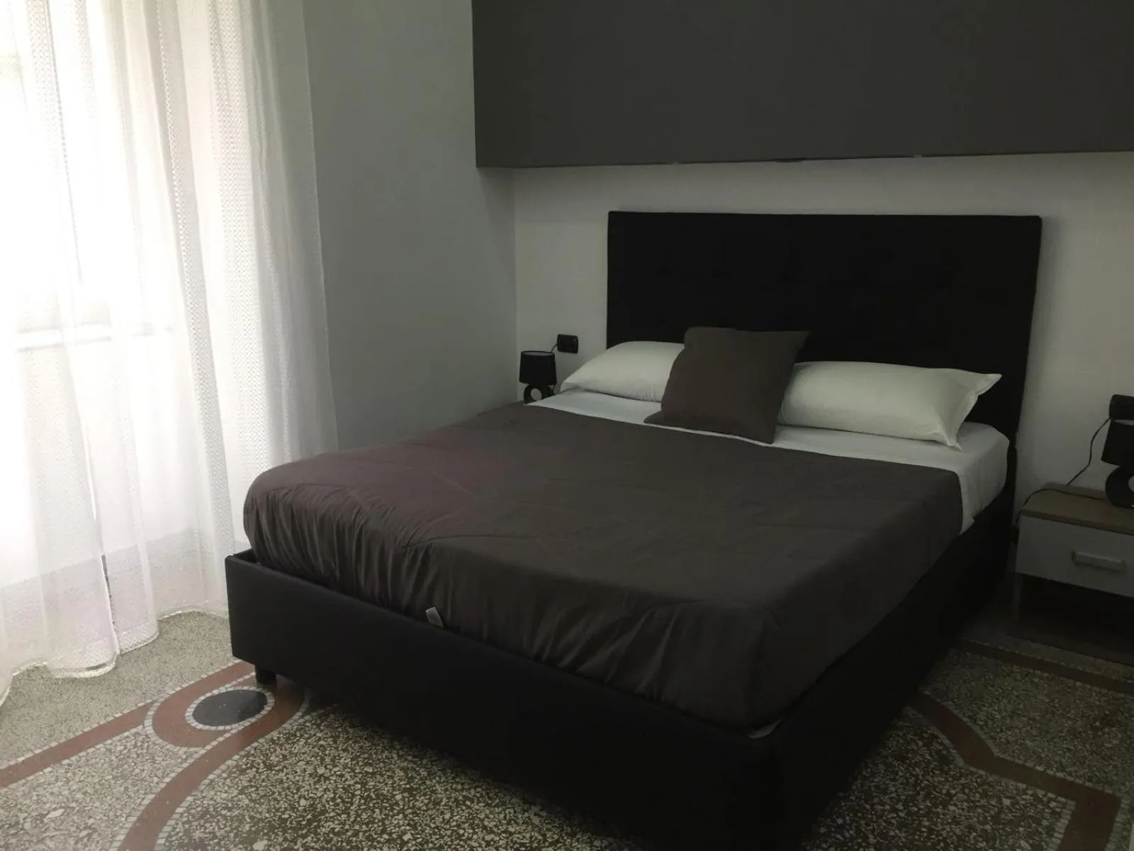 Bed in MB95 - Mezzocannone Luxurious Bed&Breakfast