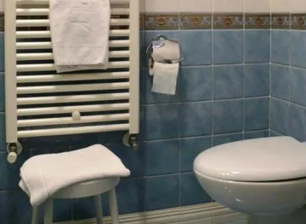 Bathroom in Hotel La Loggia