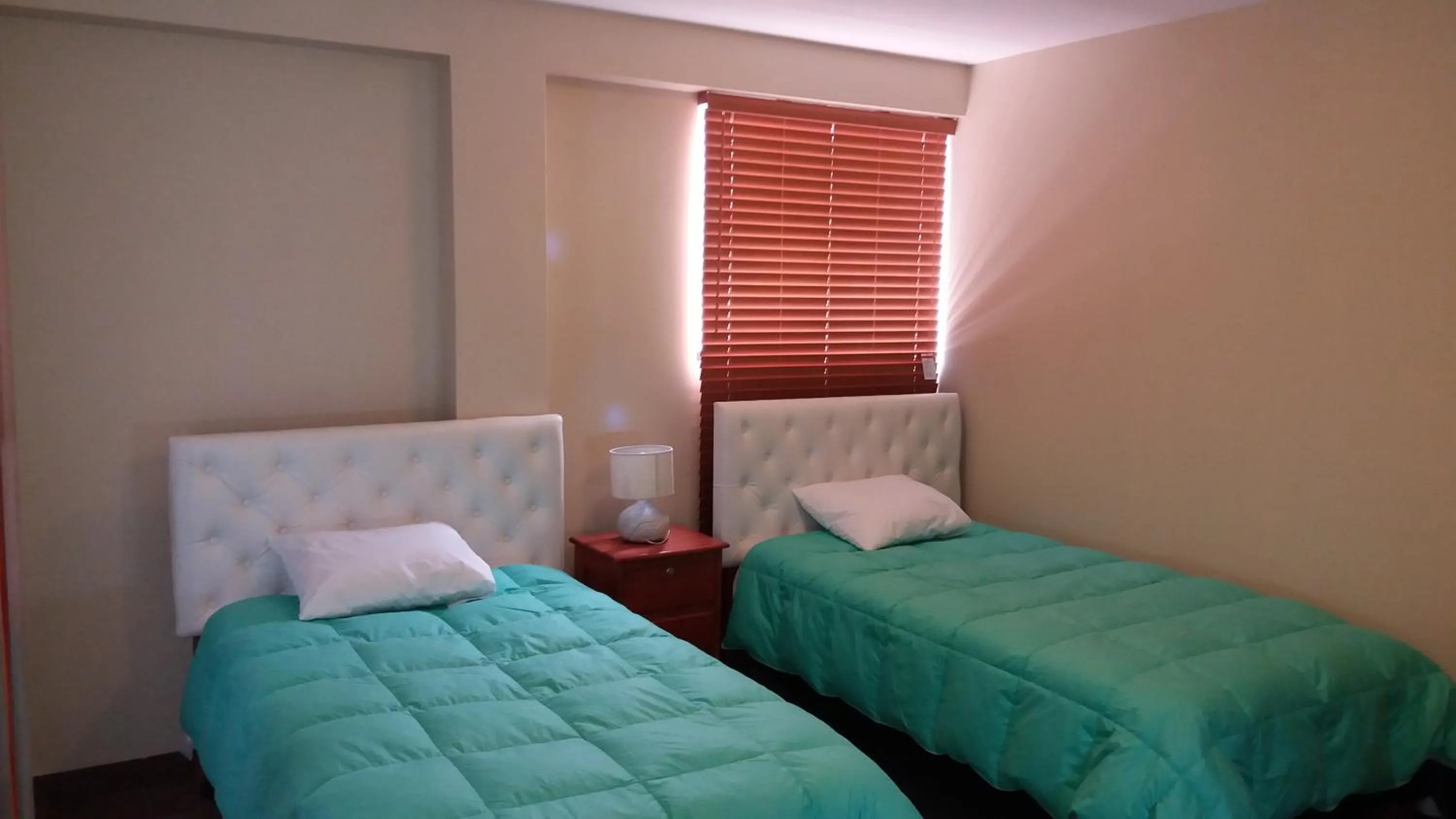 Bedroom, Bed in Hotel California Calca