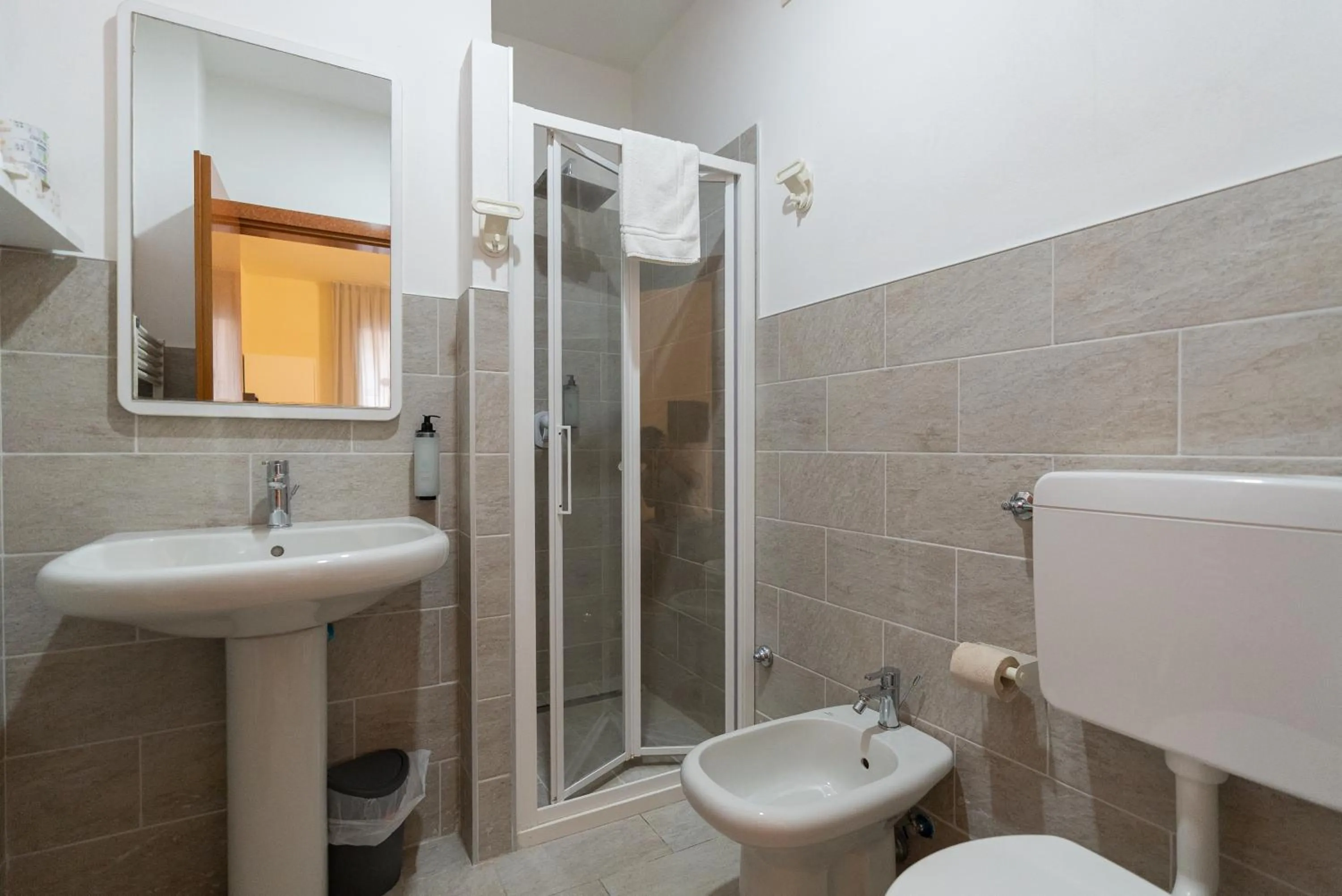 Shower in Residence Rosa