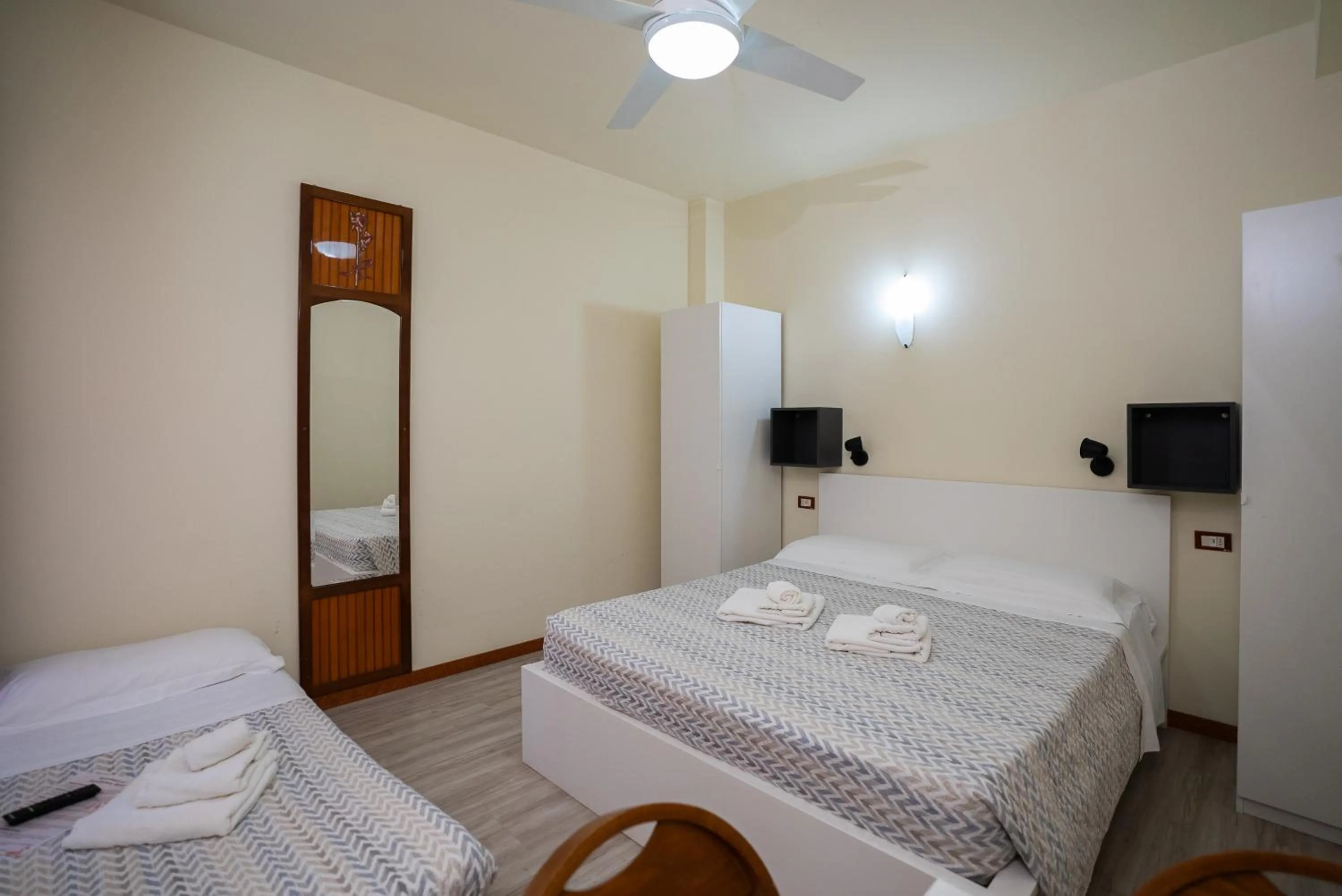 Bed in Residence Rosa