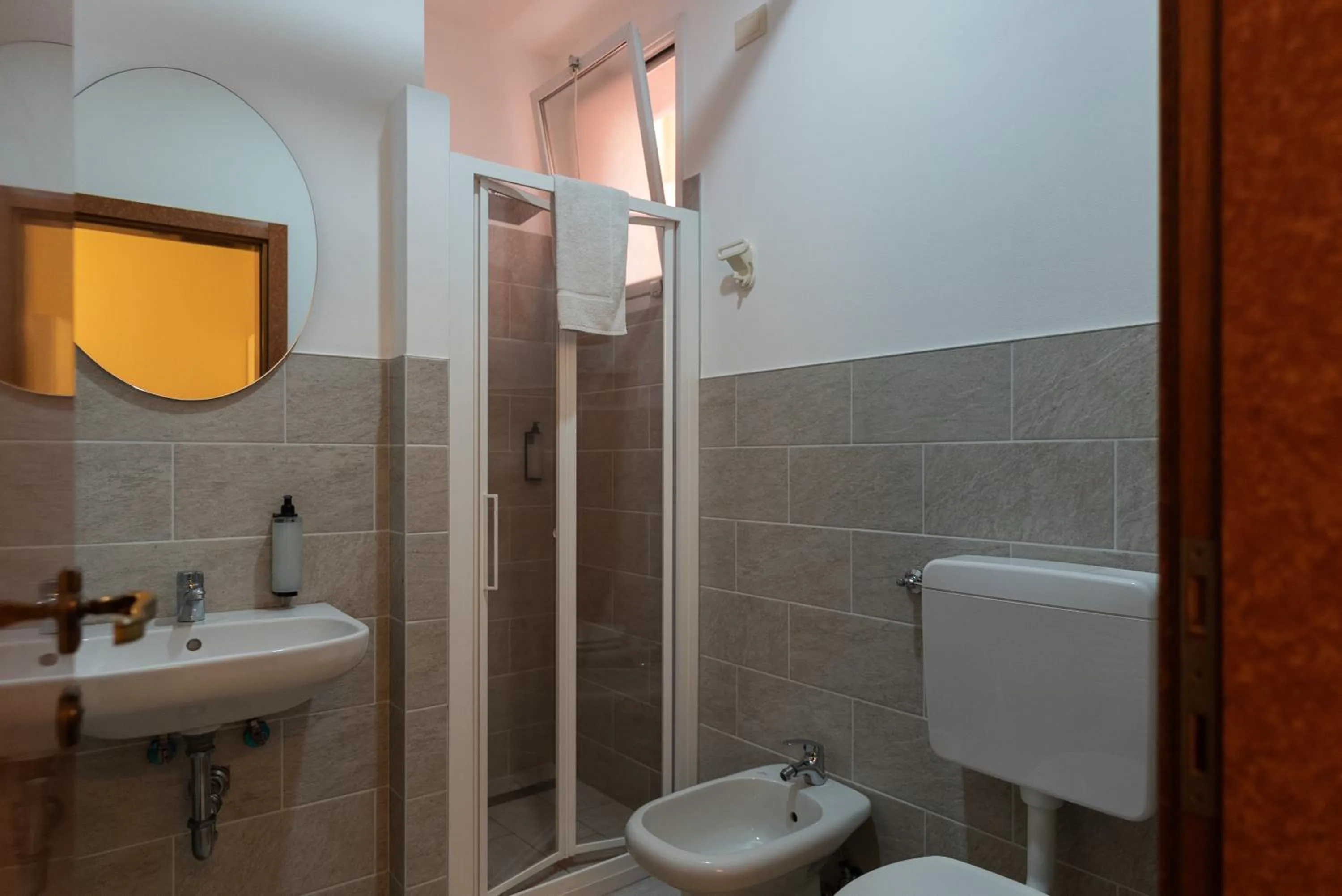 Shower in Residence Rosa