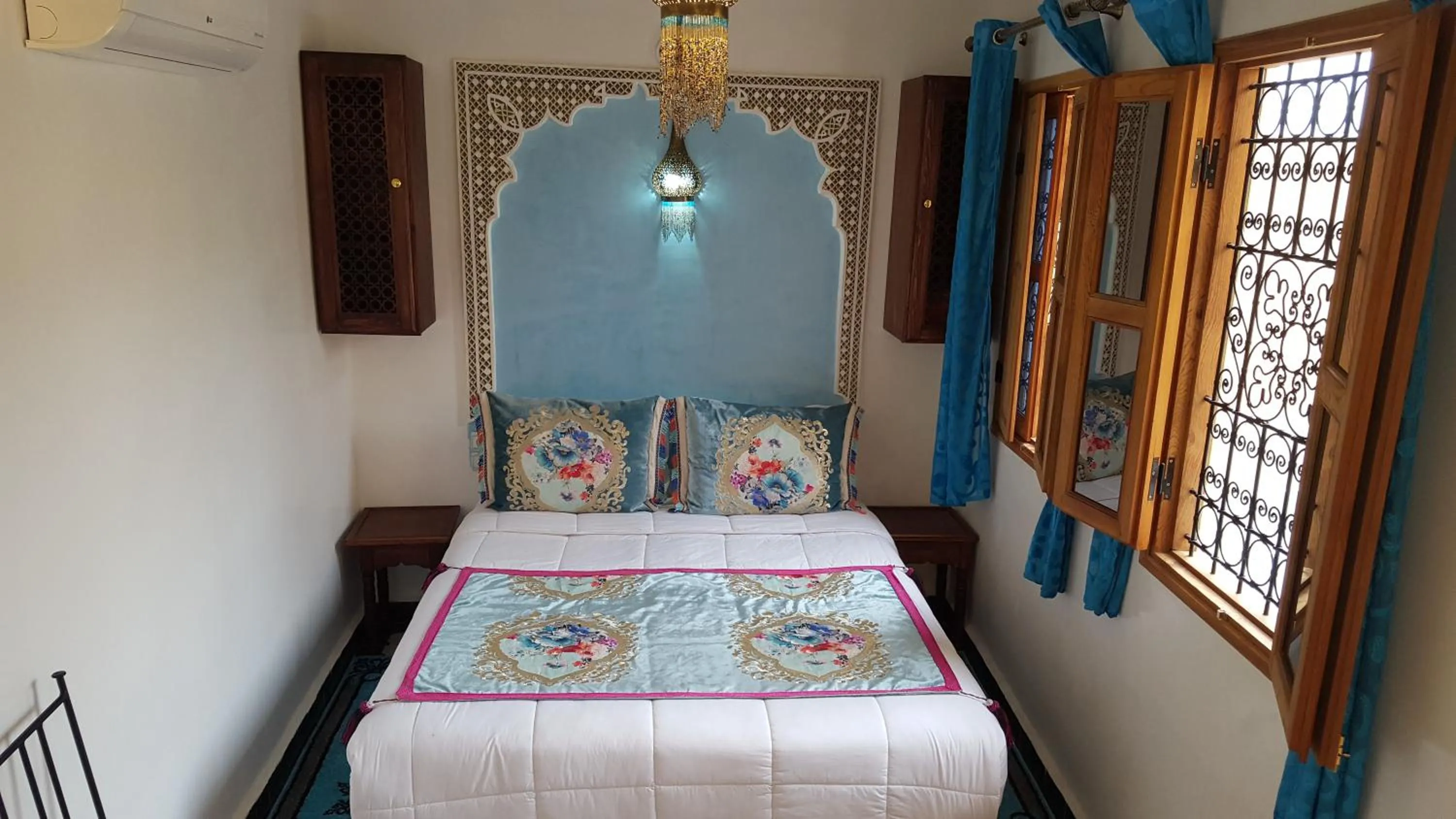 Staff in Dar Nour Fes