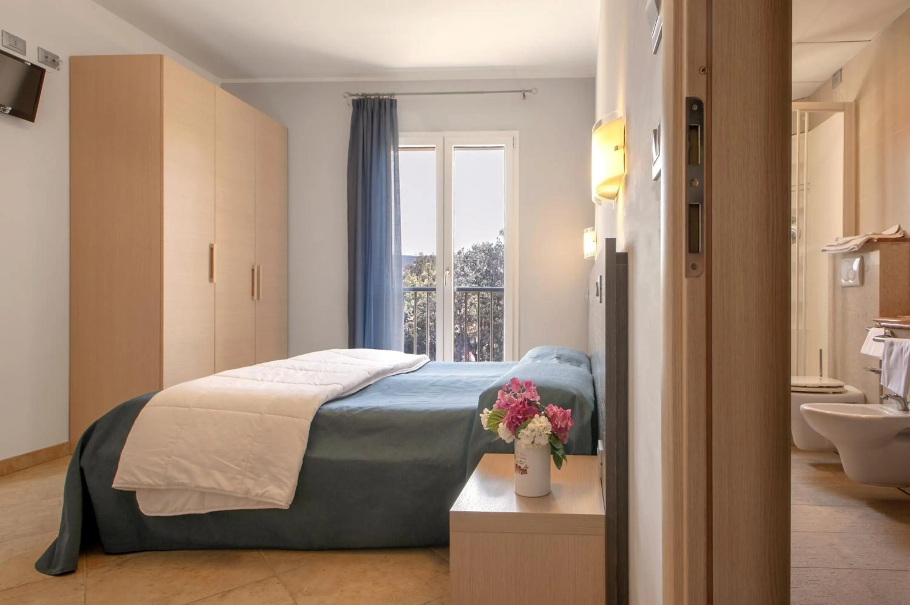 Bedroom, Bed in Residence Villa Lo Scoglietto