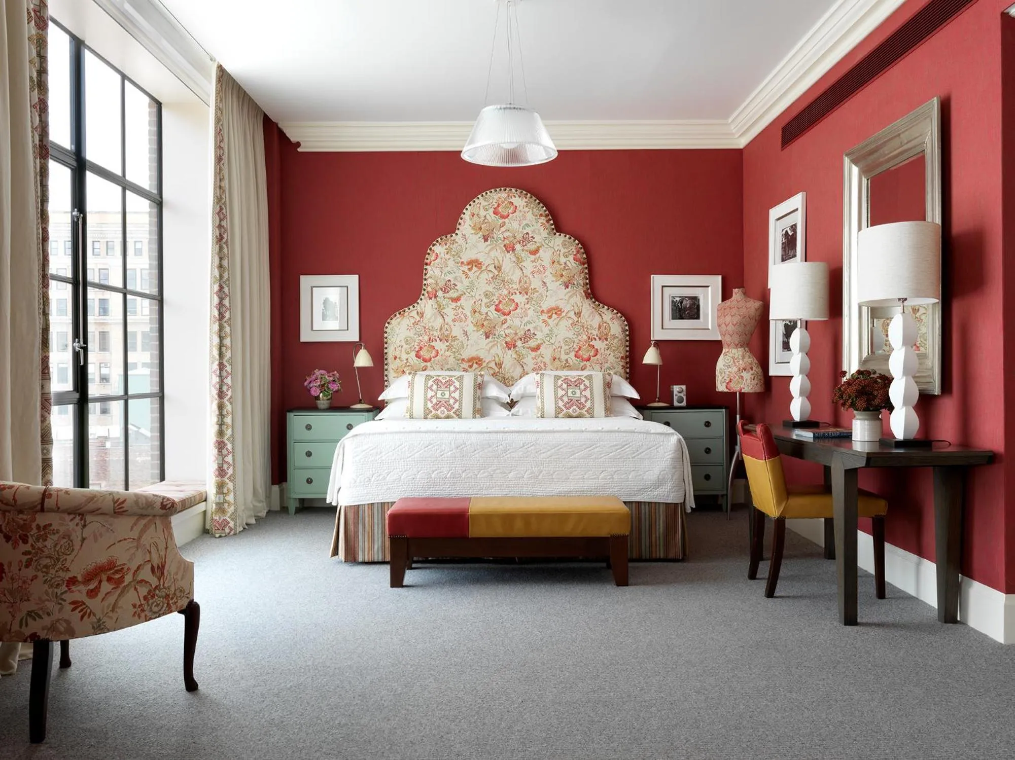 Bedroom, Bed in Crosby Street Hotel