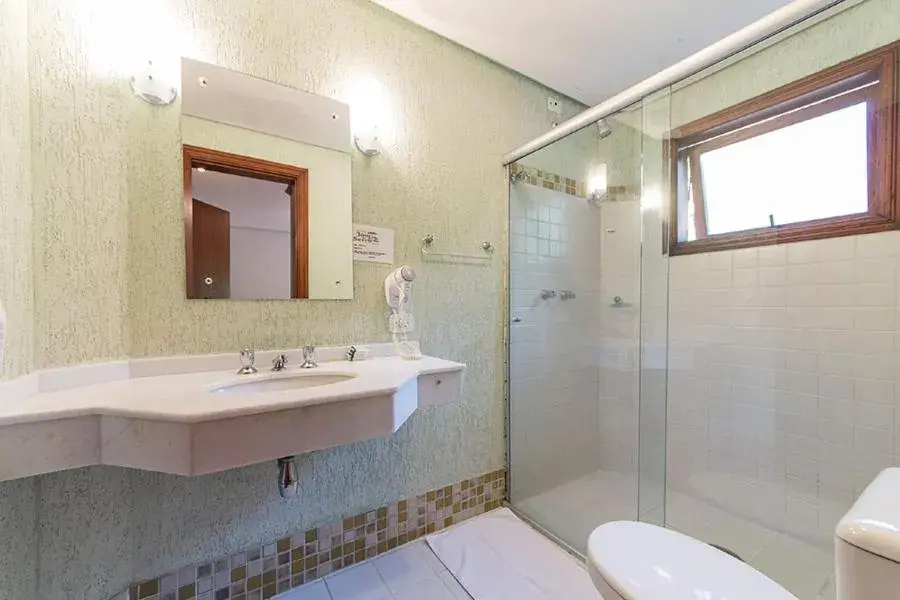 Triple Room in Pousada Joia da Serra by Hotel Platanus Triple Room in Pousada Joia da Serra by Hotel Platanus