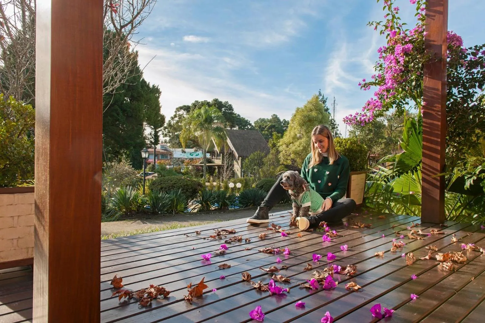 Property building in Hotel Canto Verde