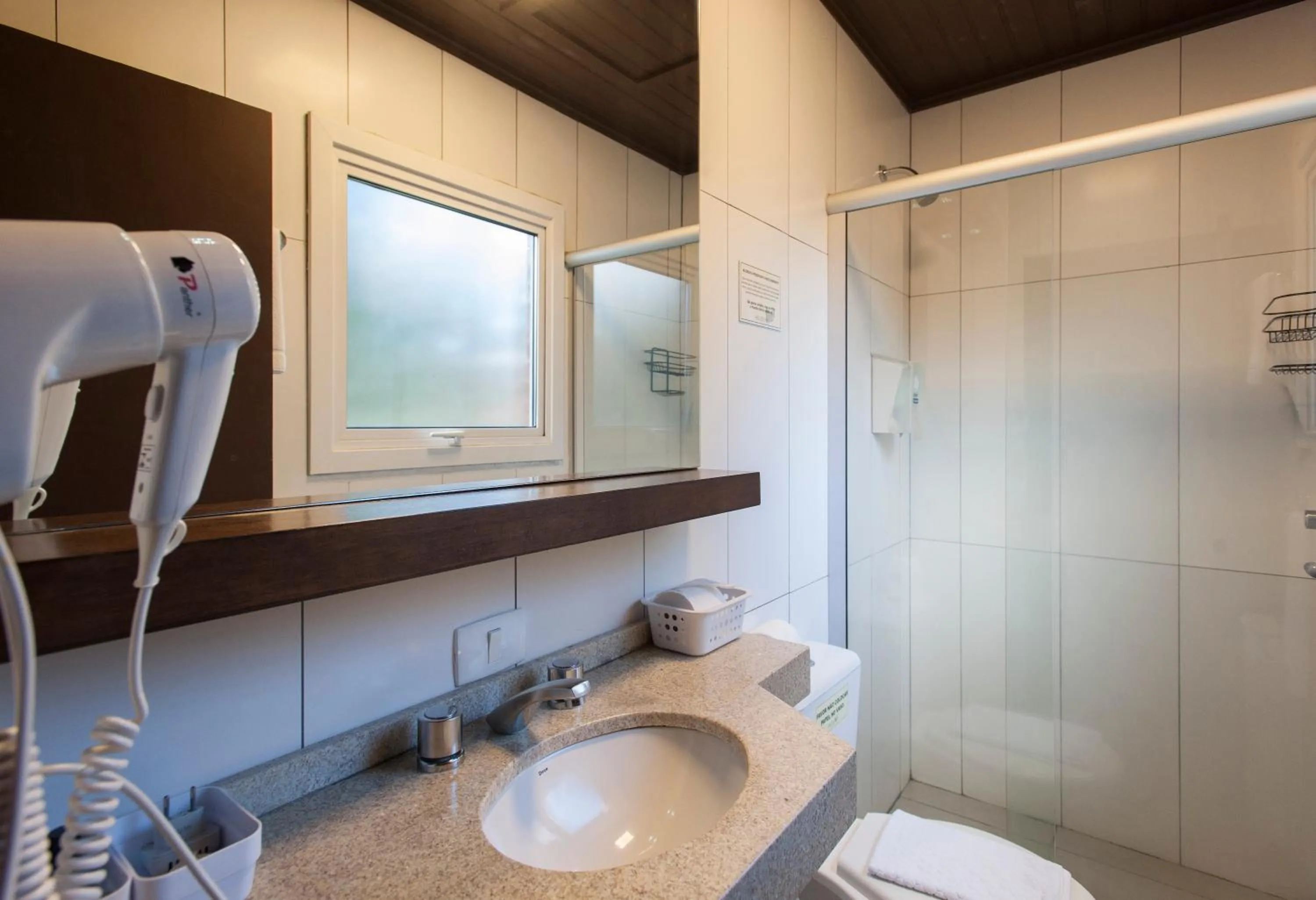 Bathroom in Hotel Canto Verde