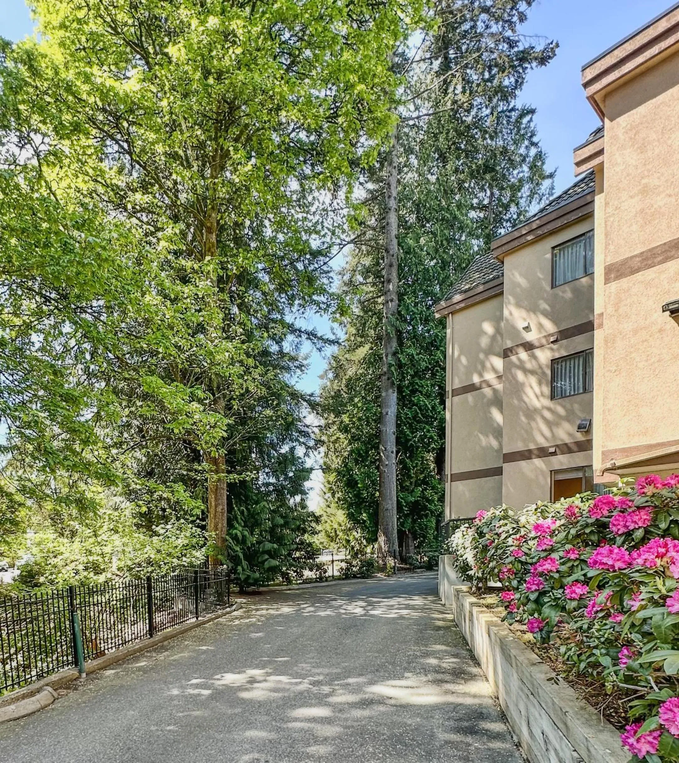 Garden in Canadian Inn