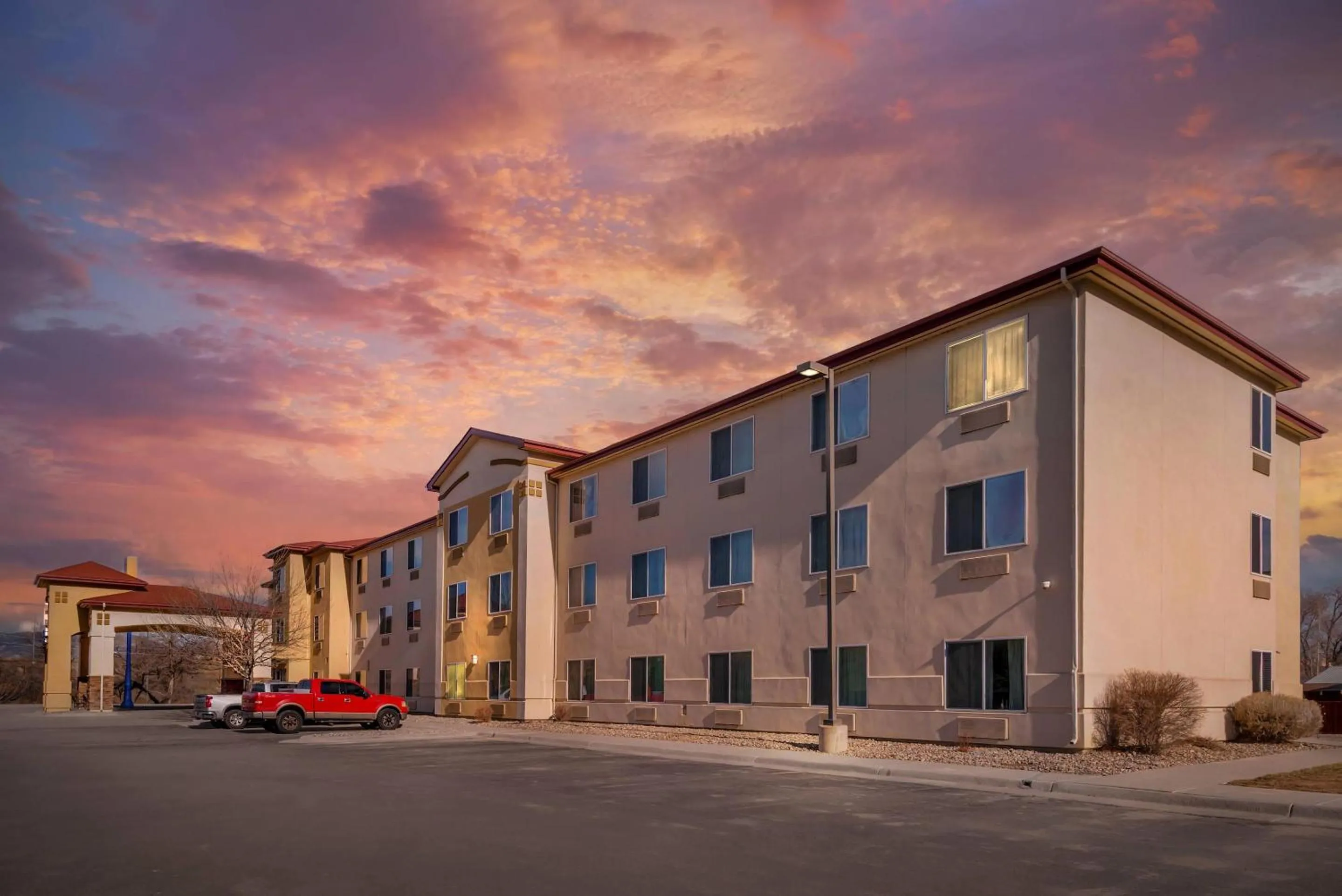 Property building in Comfort Inn & Suites Rifle