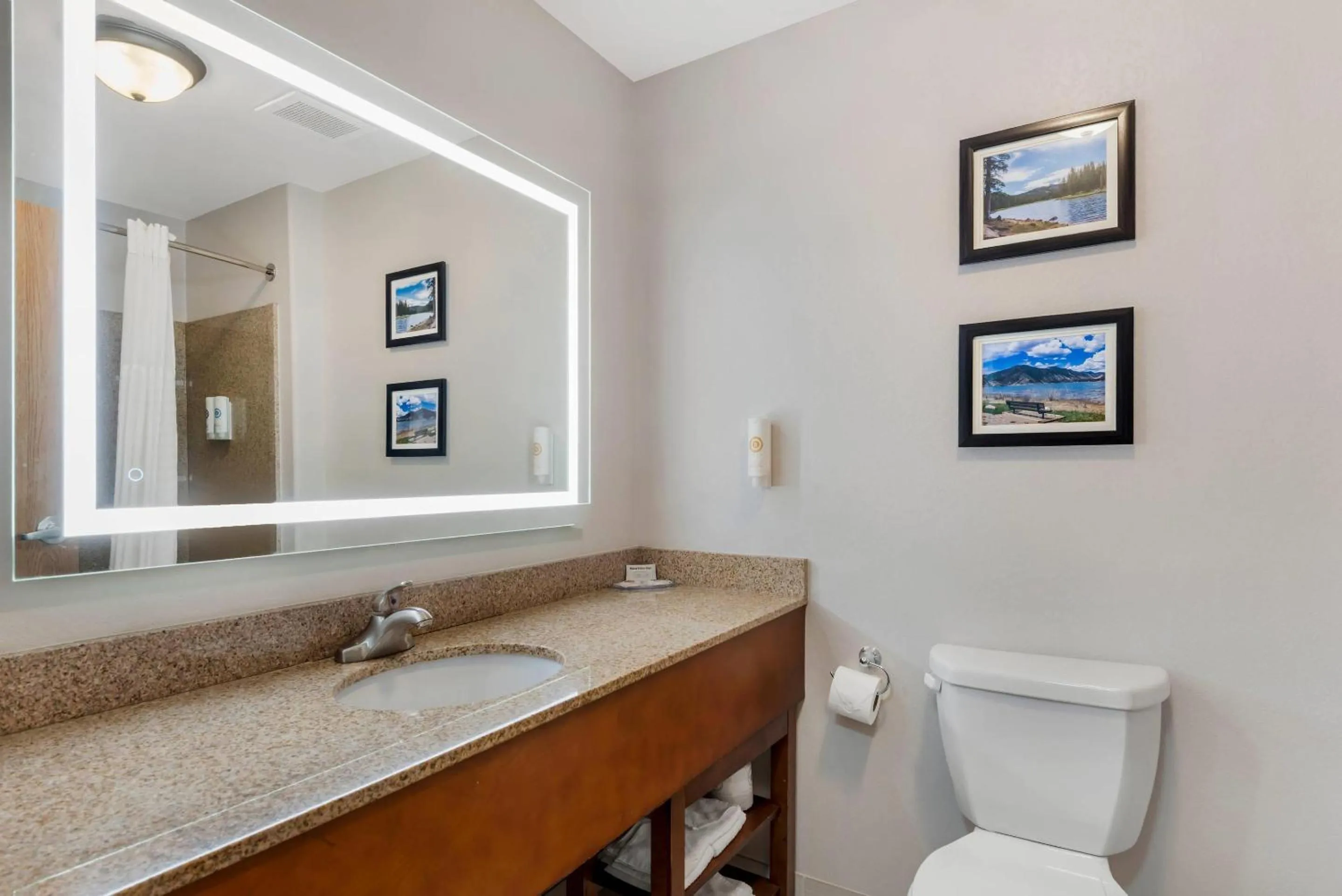 Bedroom in Comfort Inn & Suites Rifle