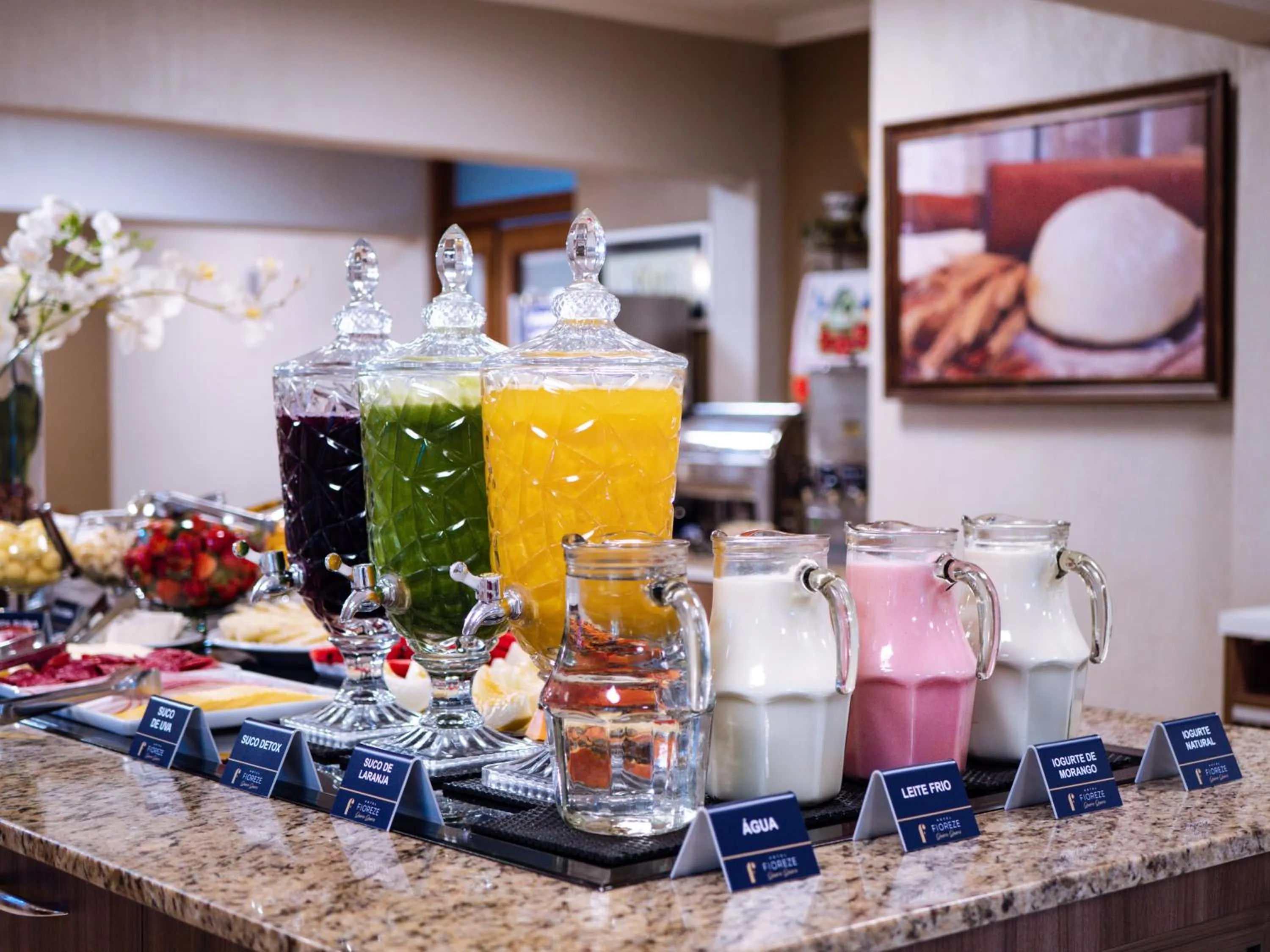 Breakfast in Hotel Fioreze Quero Quero