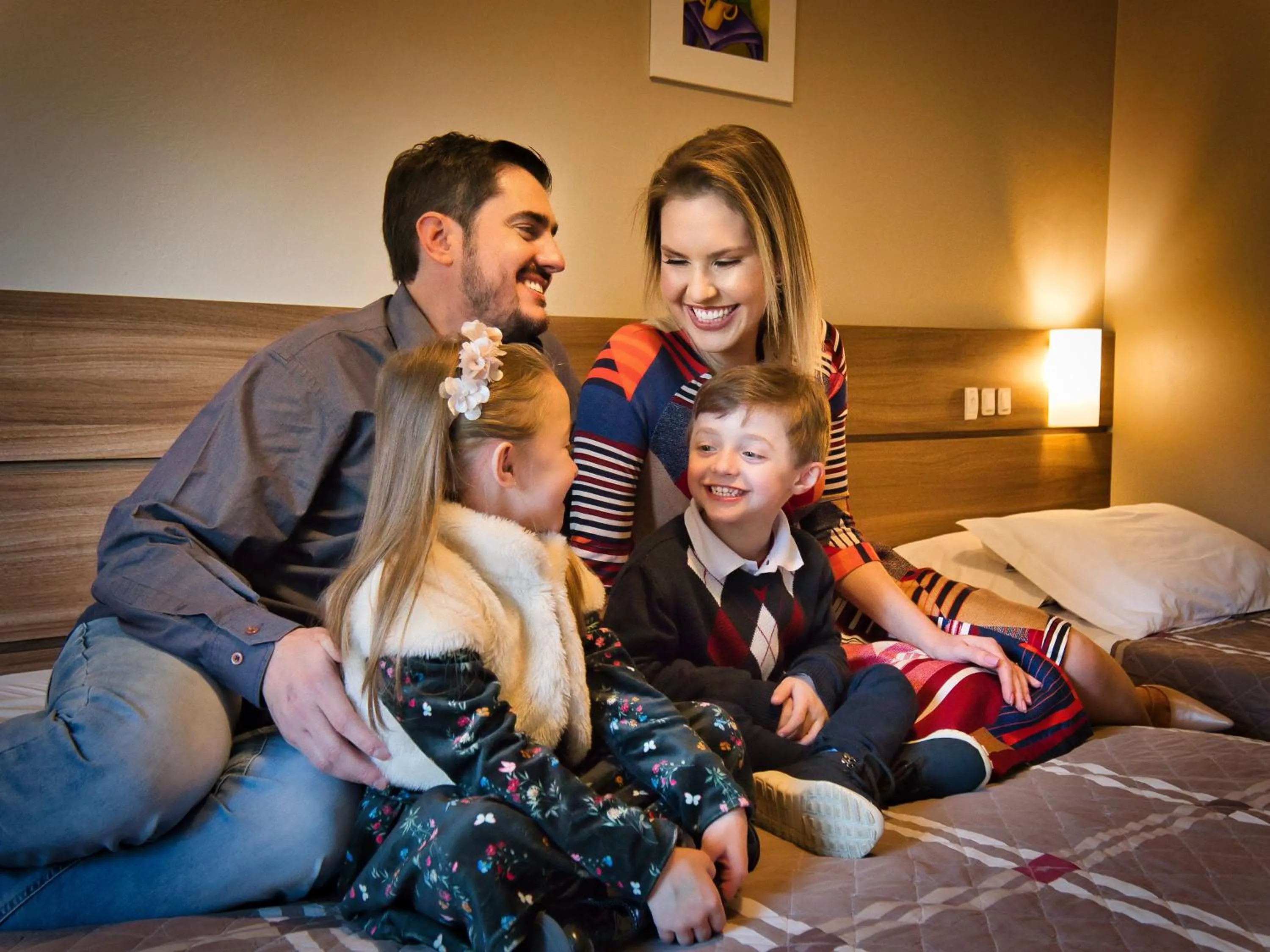 People, Bed in Hotel Fioreze Quero Quero