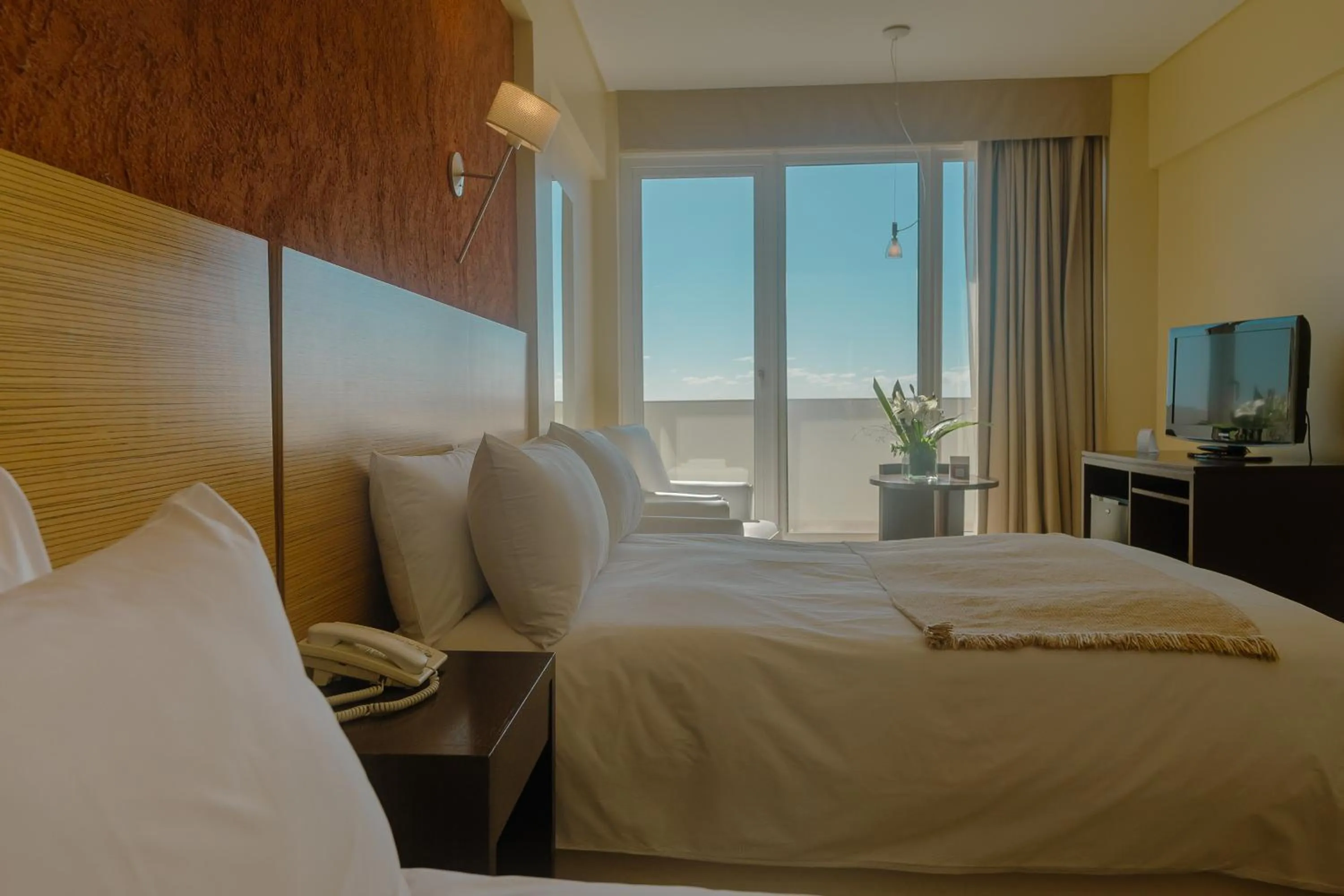 Bed in Rayentray Grand Hotel