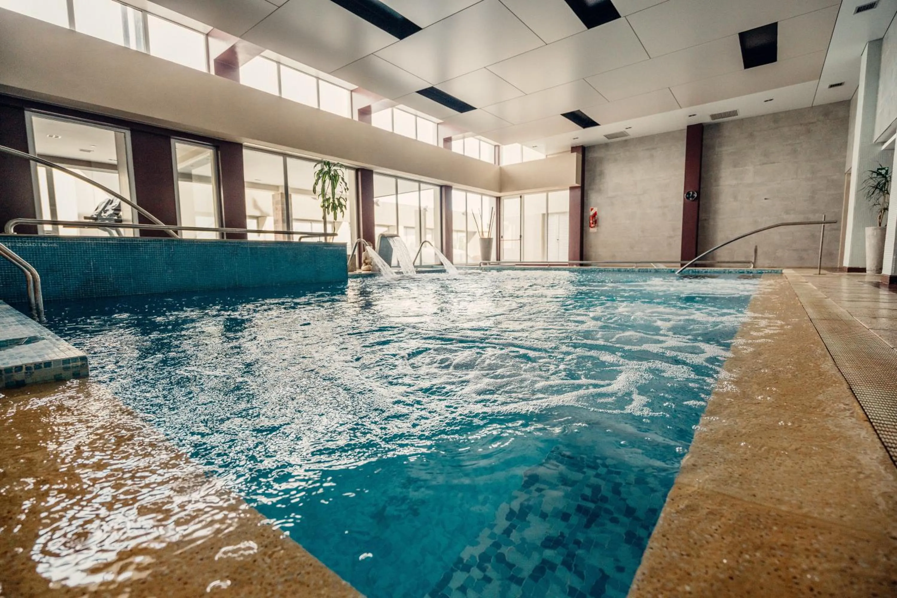 Pool view in Rayentray Grand Hotel