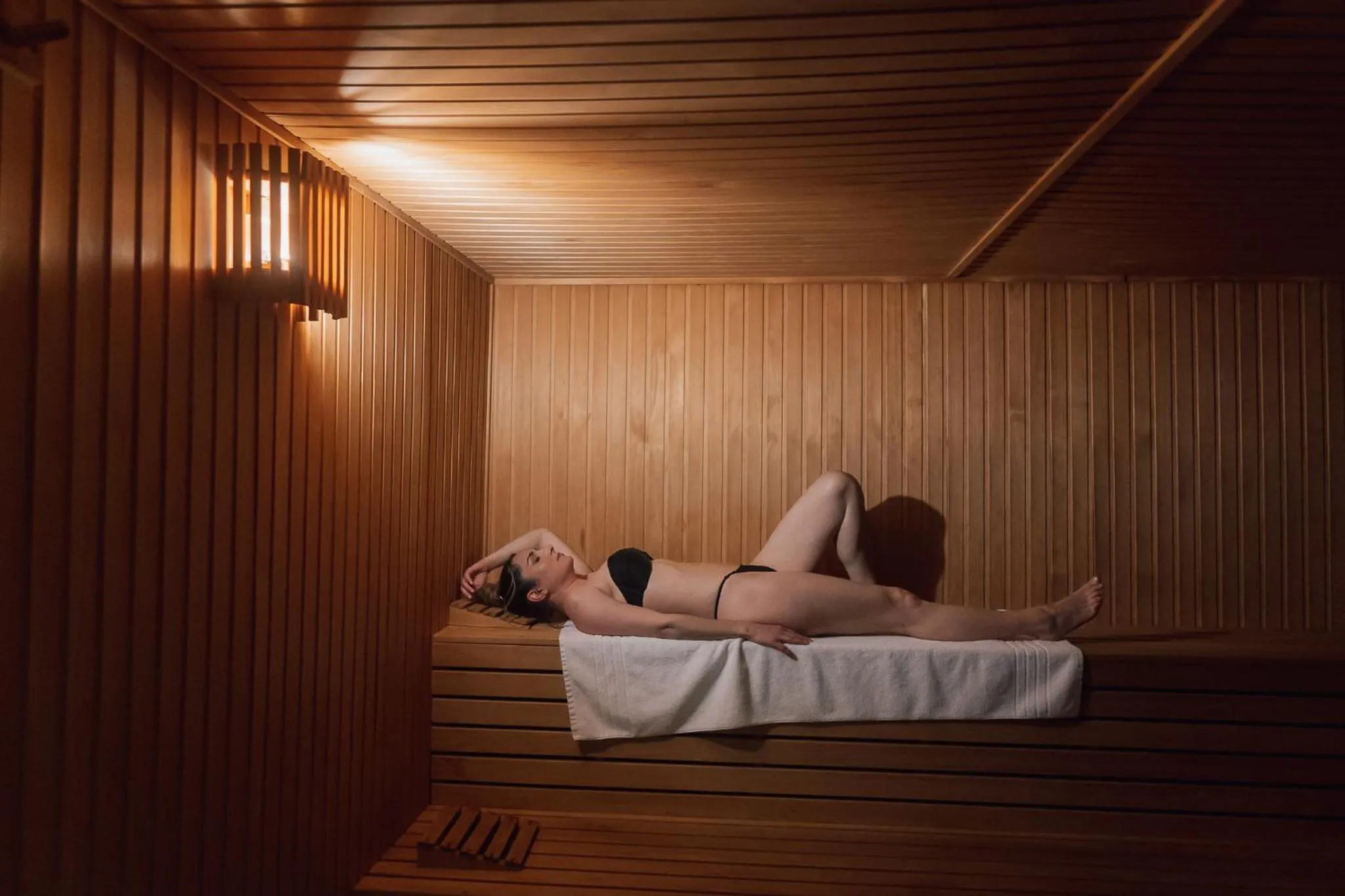 People in Rayentray Grand Hotel