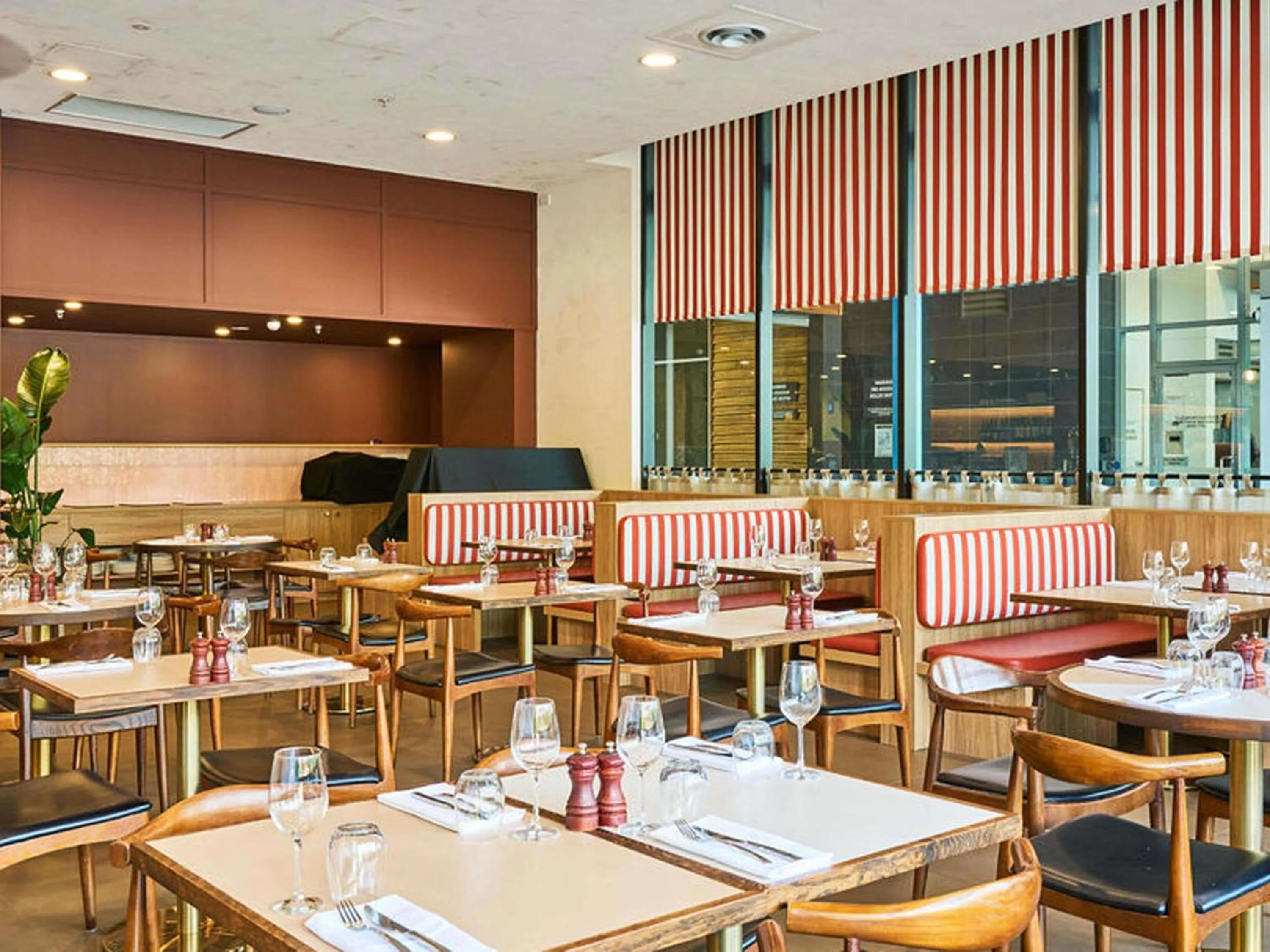 Restaurant/places to eat in Mantra Albury