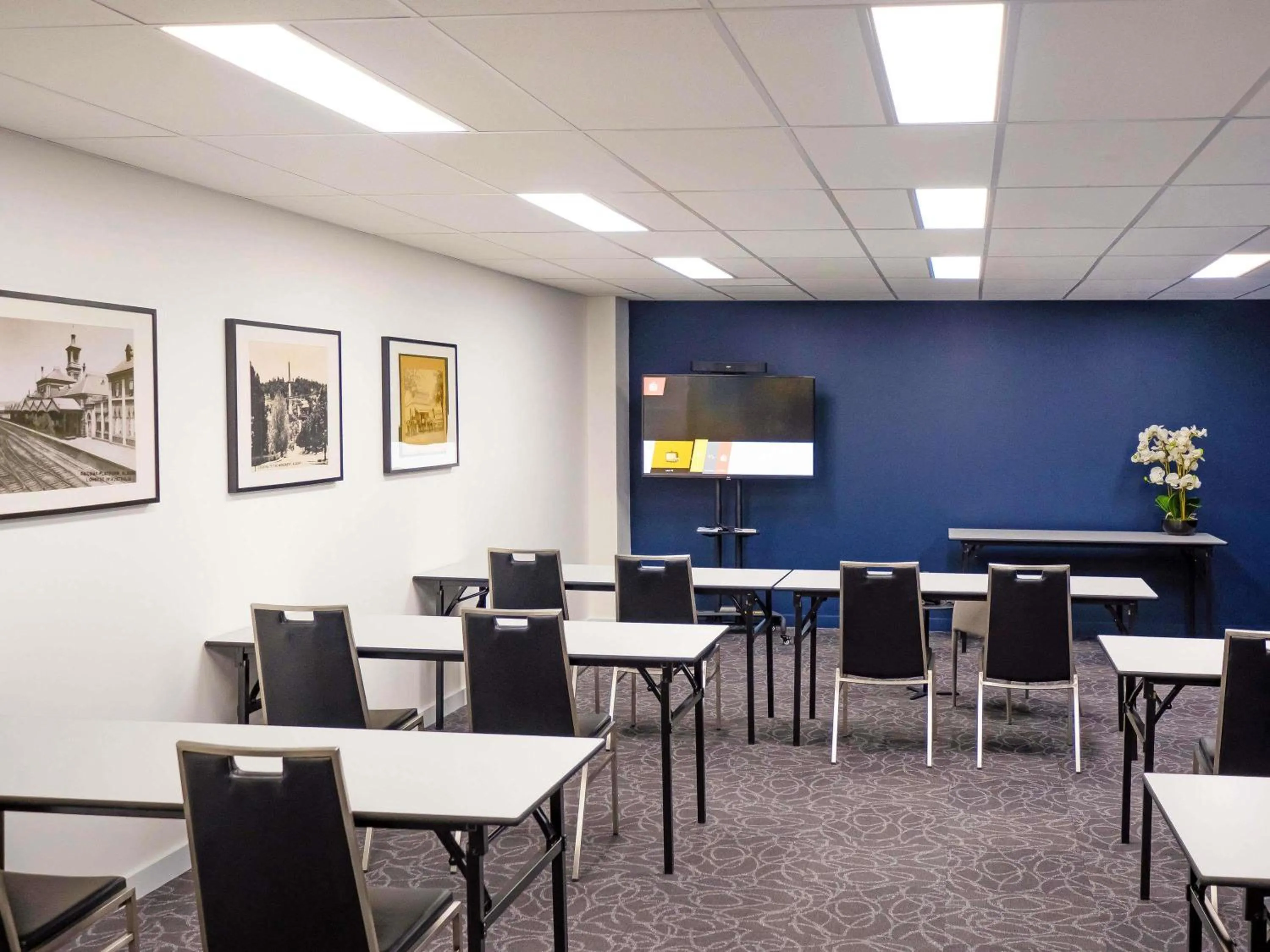 Business facilities in Mantra Albury