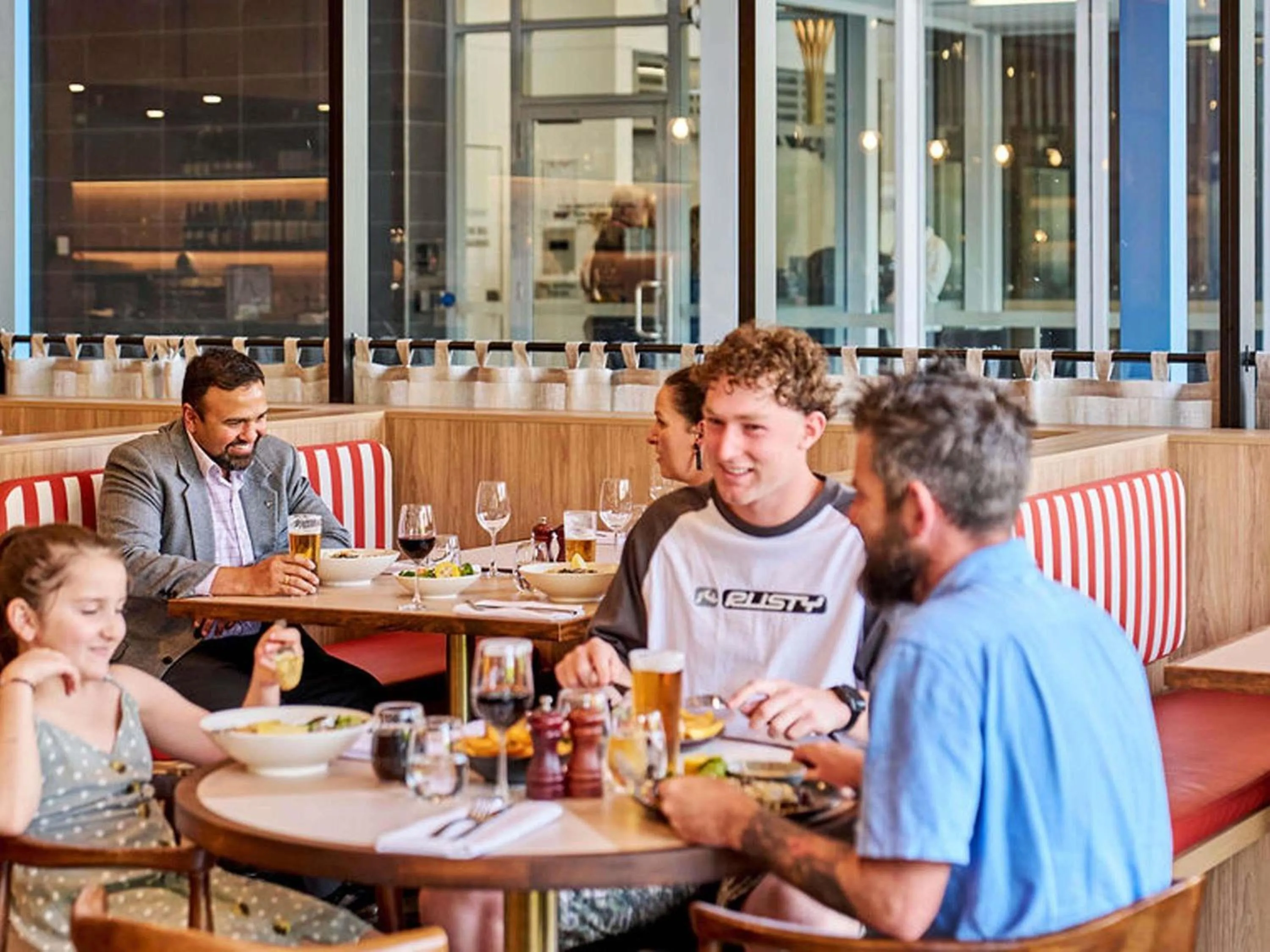 Restaurant/places to eat in Mantra Albury