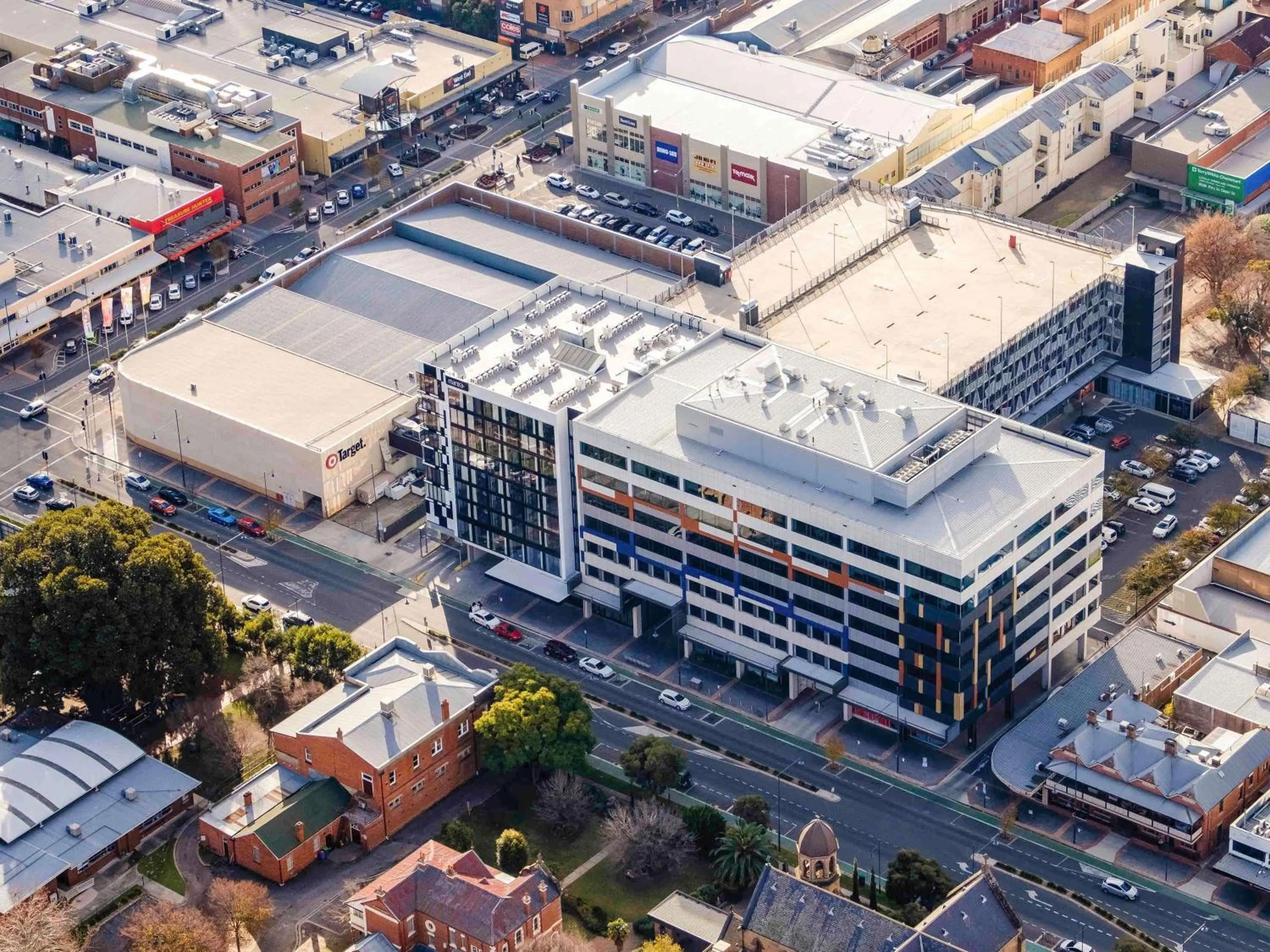 Property building in Mantra Albury