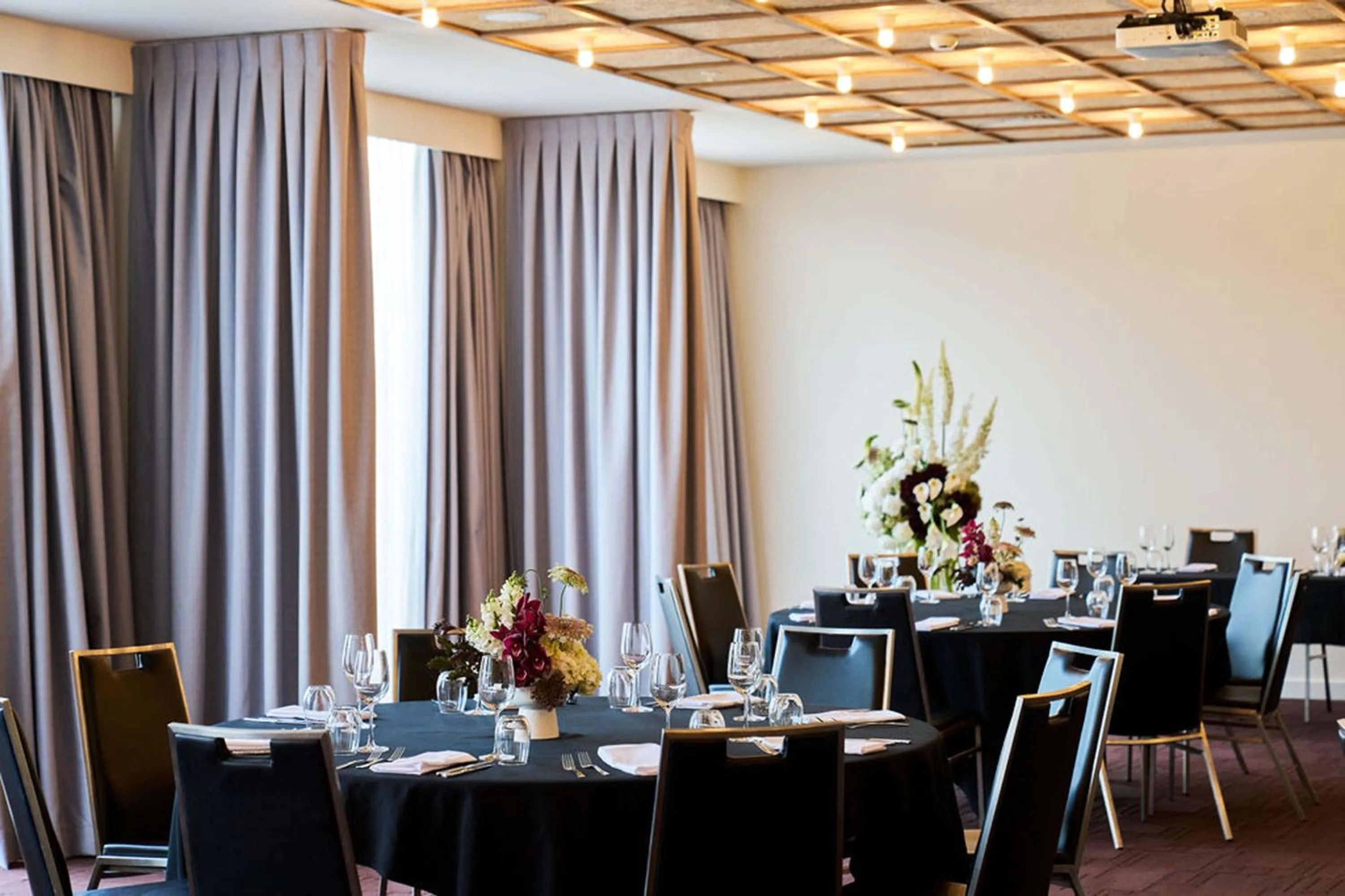 wedding in Mantra Albury