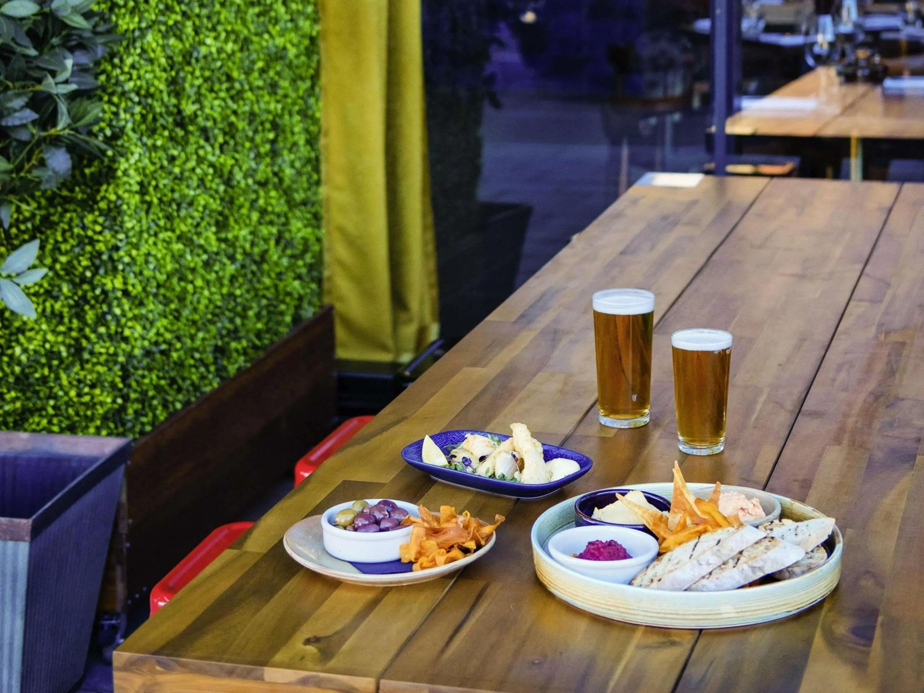 Restaurant/places to eat in Mantra Albury