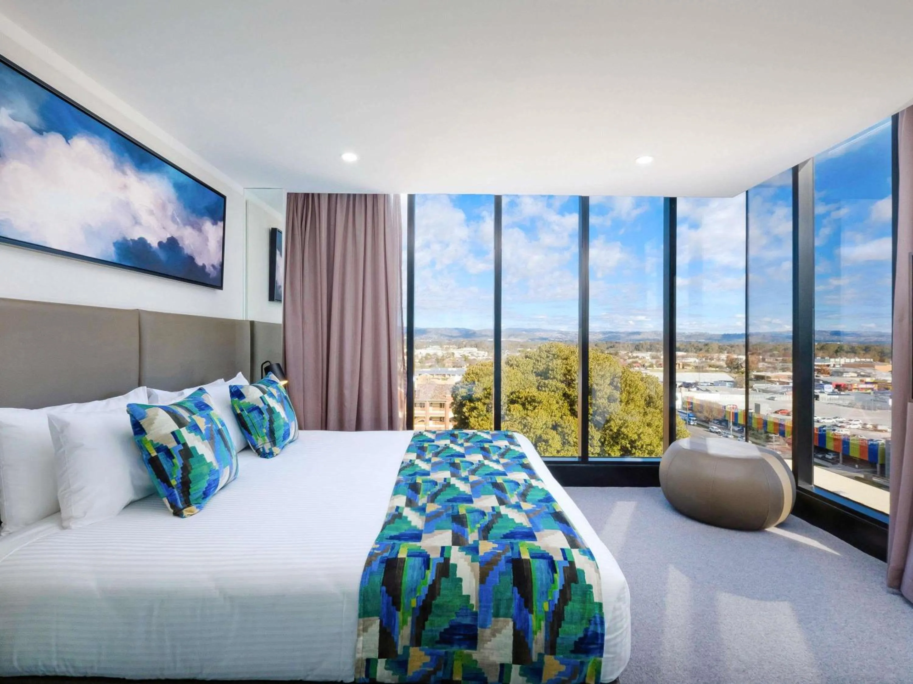 Bedroom, Bed in Mantra Albury