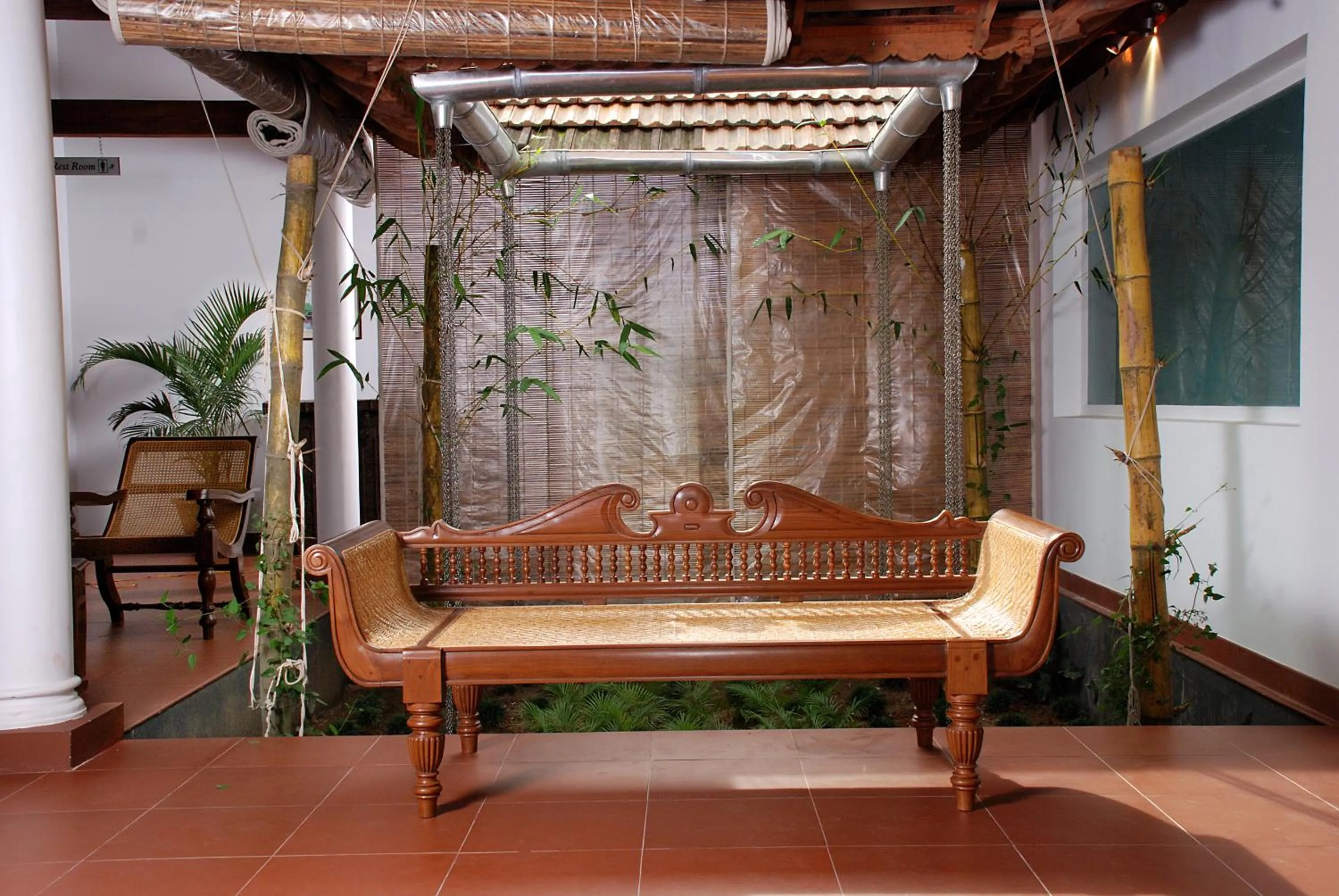 Decorative detail in Lemon Tree Vembanad Lake Resort, Kerala