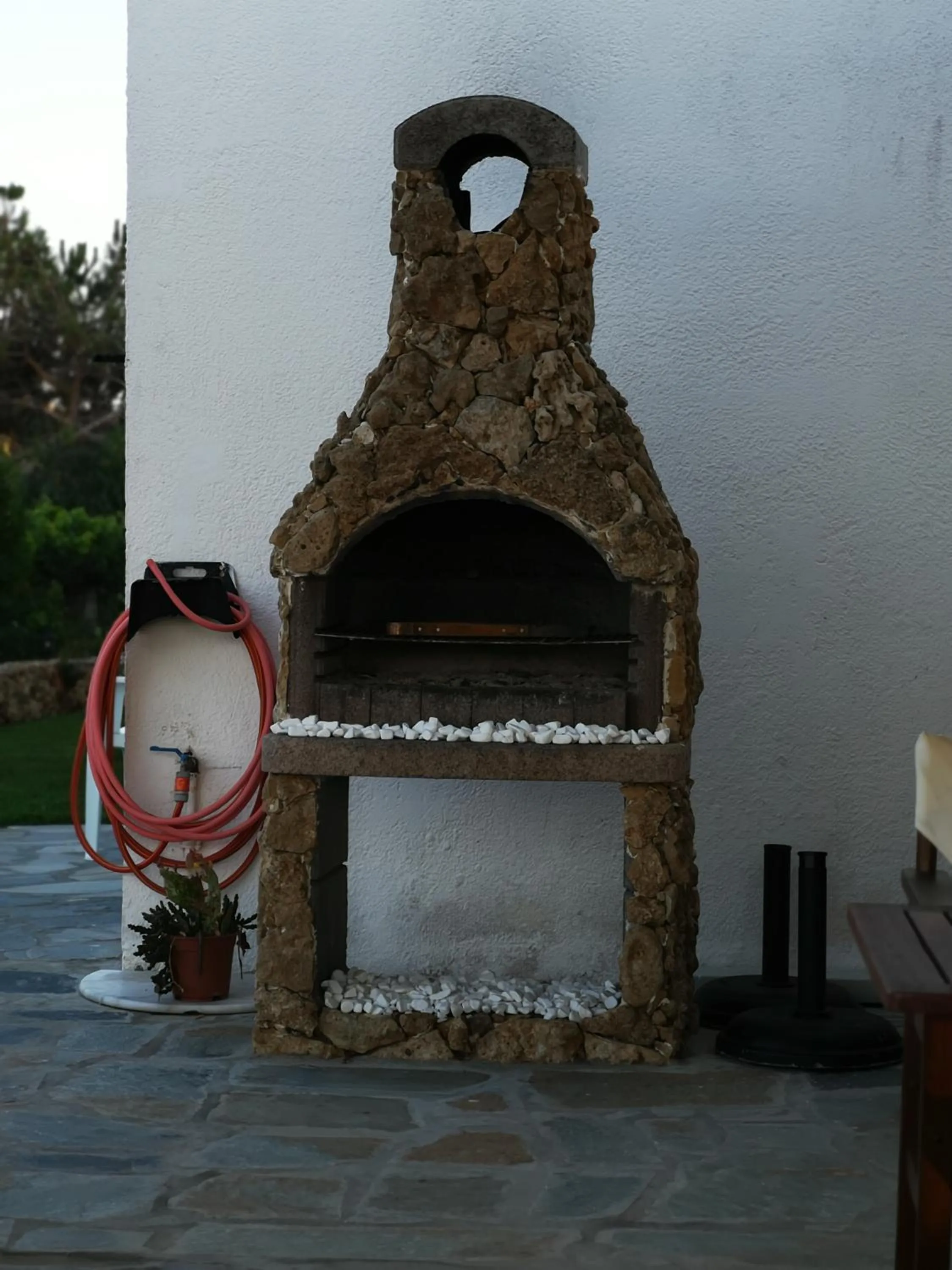 BBQ facilities in Ilios and Irene