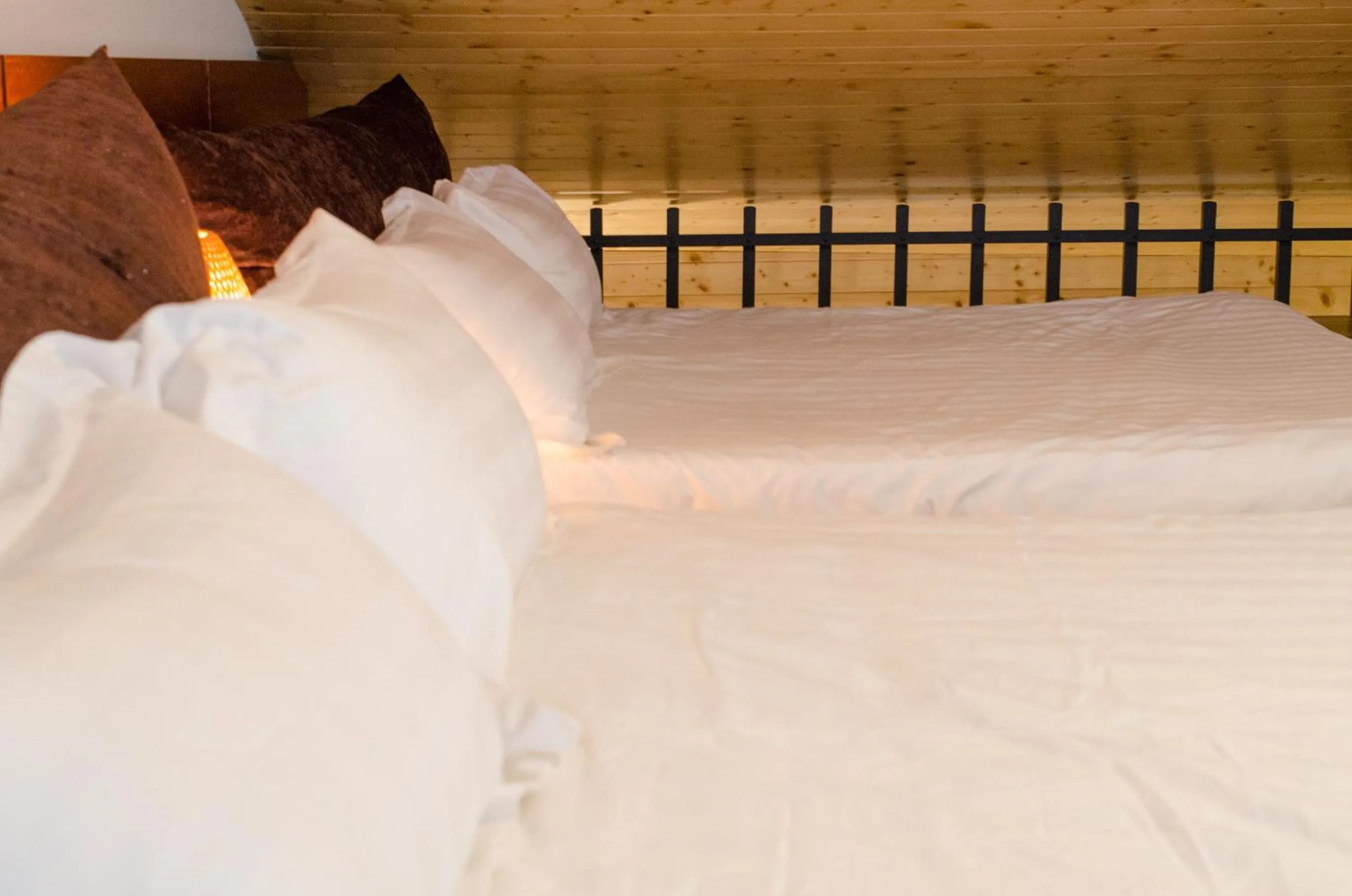 Bed in Tainan Travel Inn