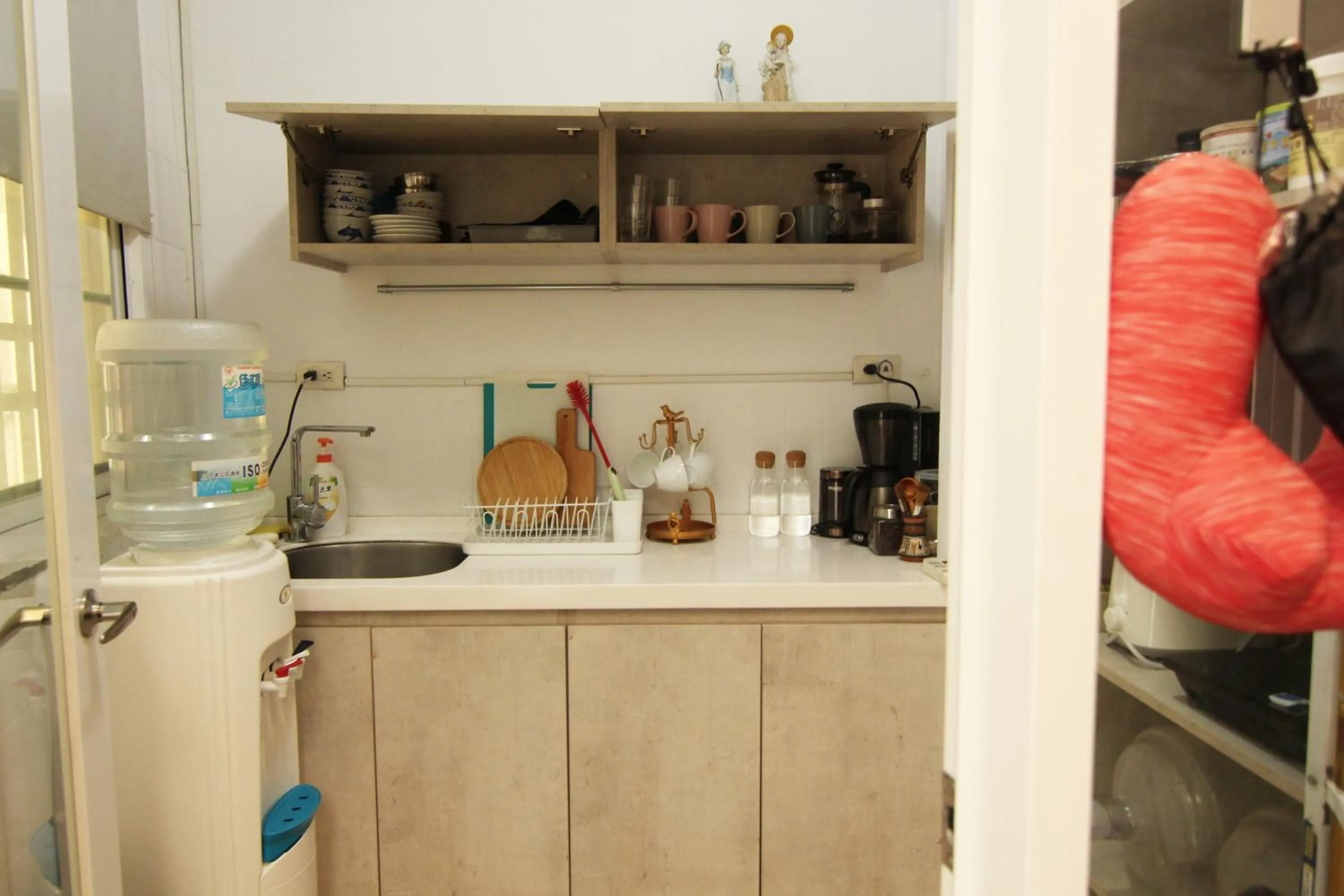 Kitchen or kitchenette in Tainan Travel Inn