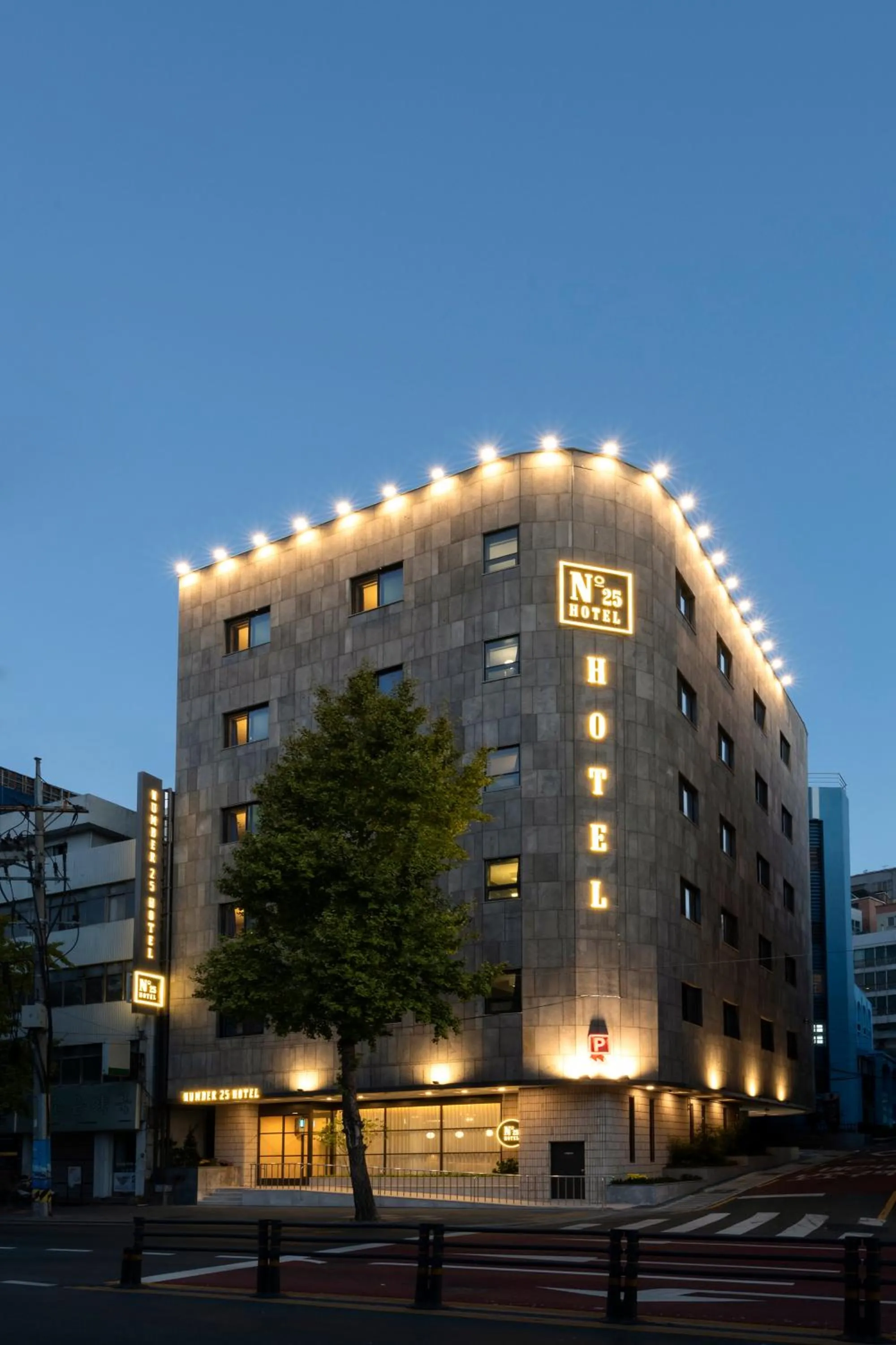 Facade/entrance, Property Building in No. 25 Signature Hotel Daecheong
