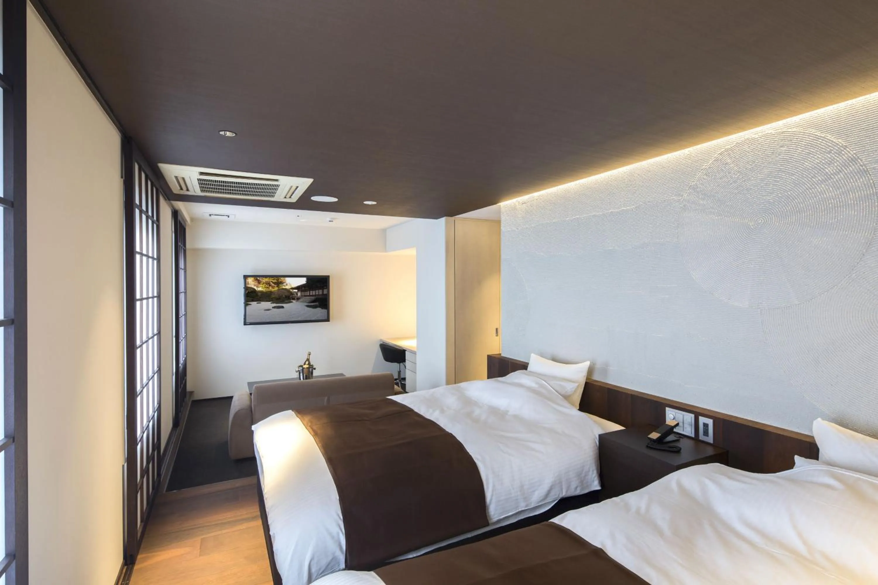 Photo of the whole room, Bed in Hotel THE Grandee Shinsaibashi Namba