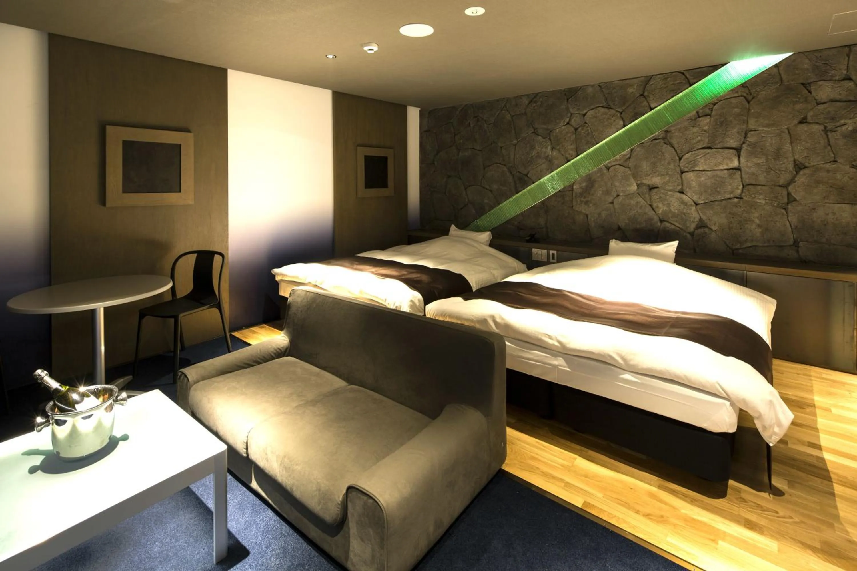 Photo of the whole room, Bed in Hotel THE Grandee Shinsaibashi Namba