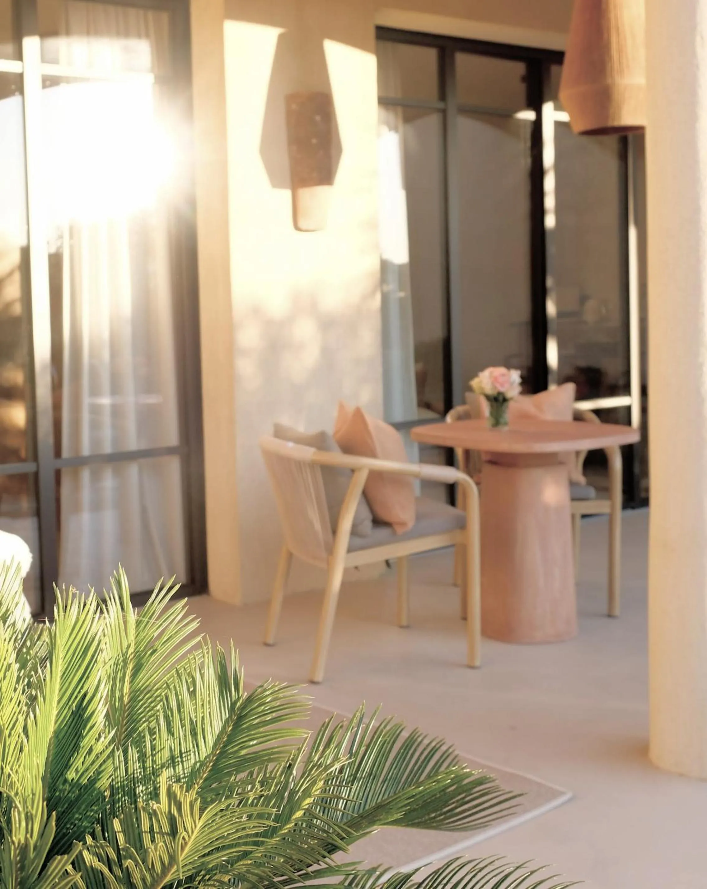 Balcony/Terrace in Toile Blanche