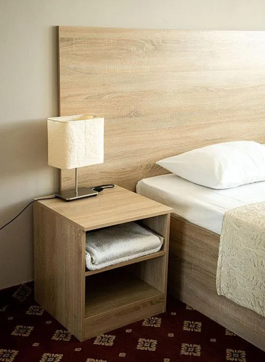 hair dresser, Bed in Silk Way Hotel