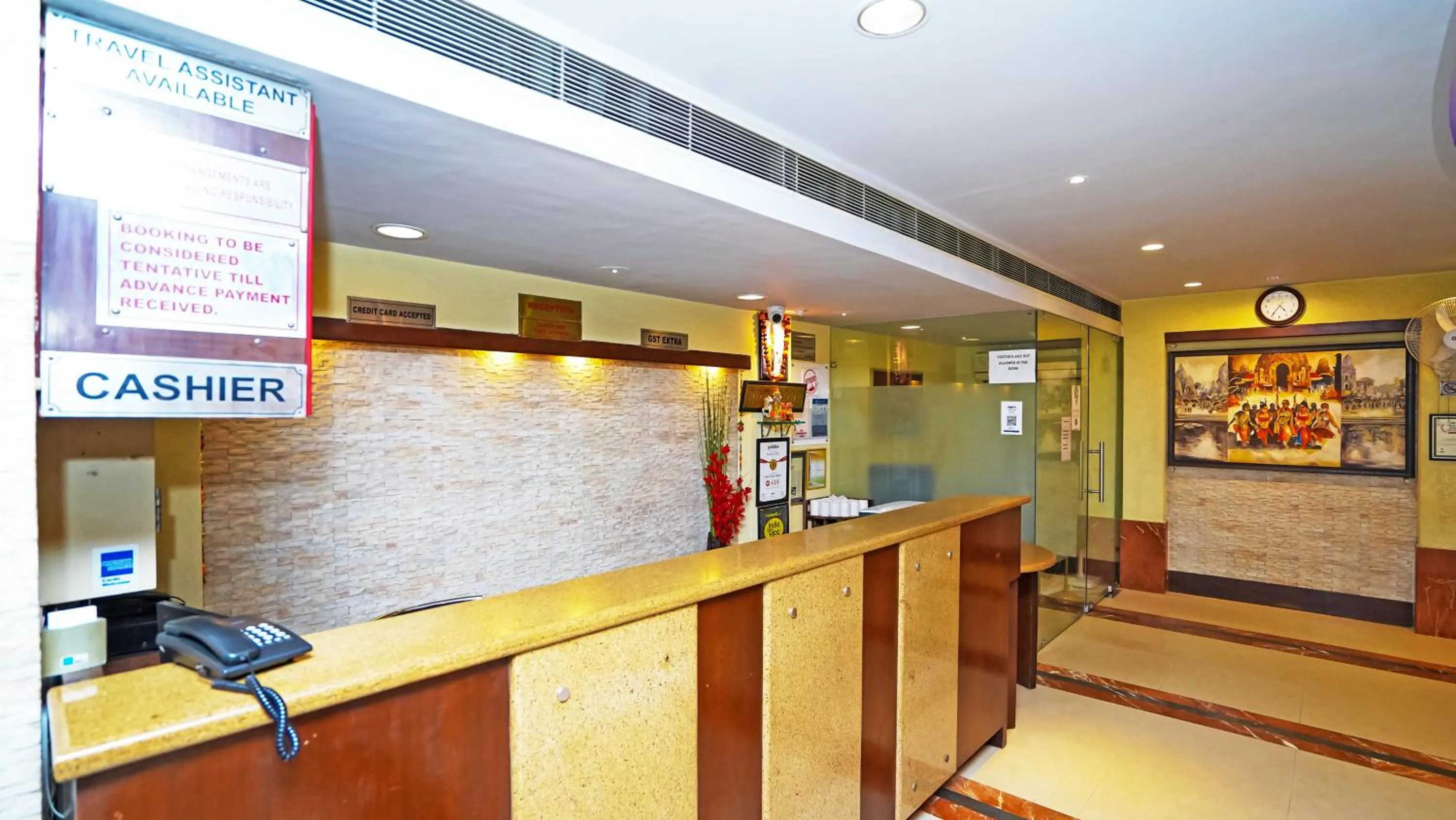 Lobby or reception in Hotel Pooja Palace