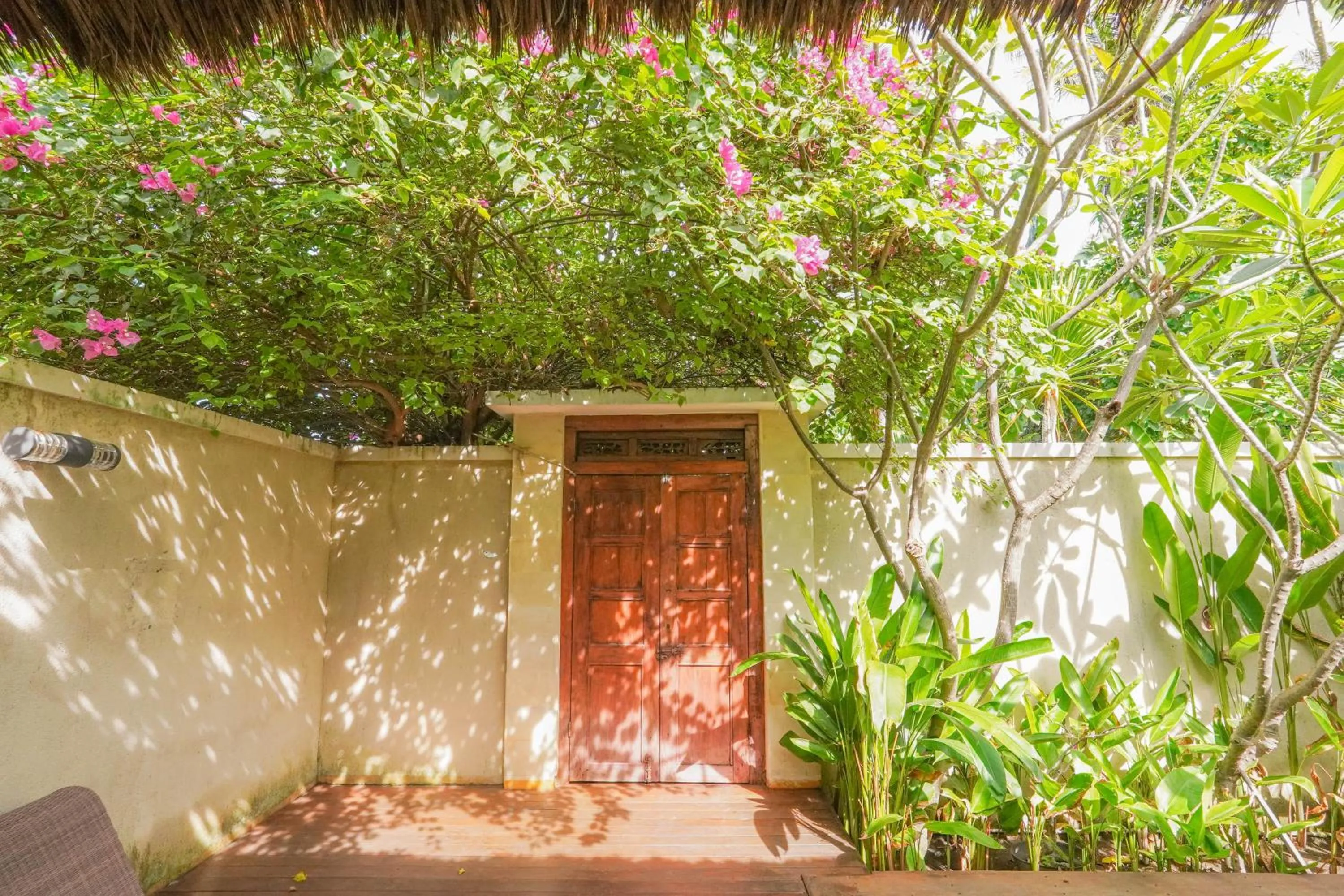 Spring in Pera ONE Villas